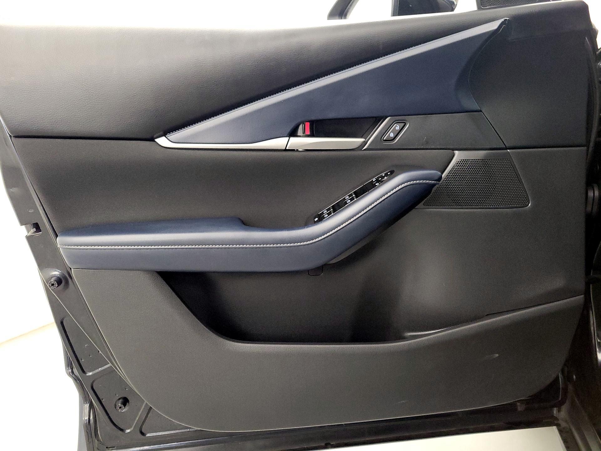 Thumbnail: 2021 Mazda CX-30 - 12