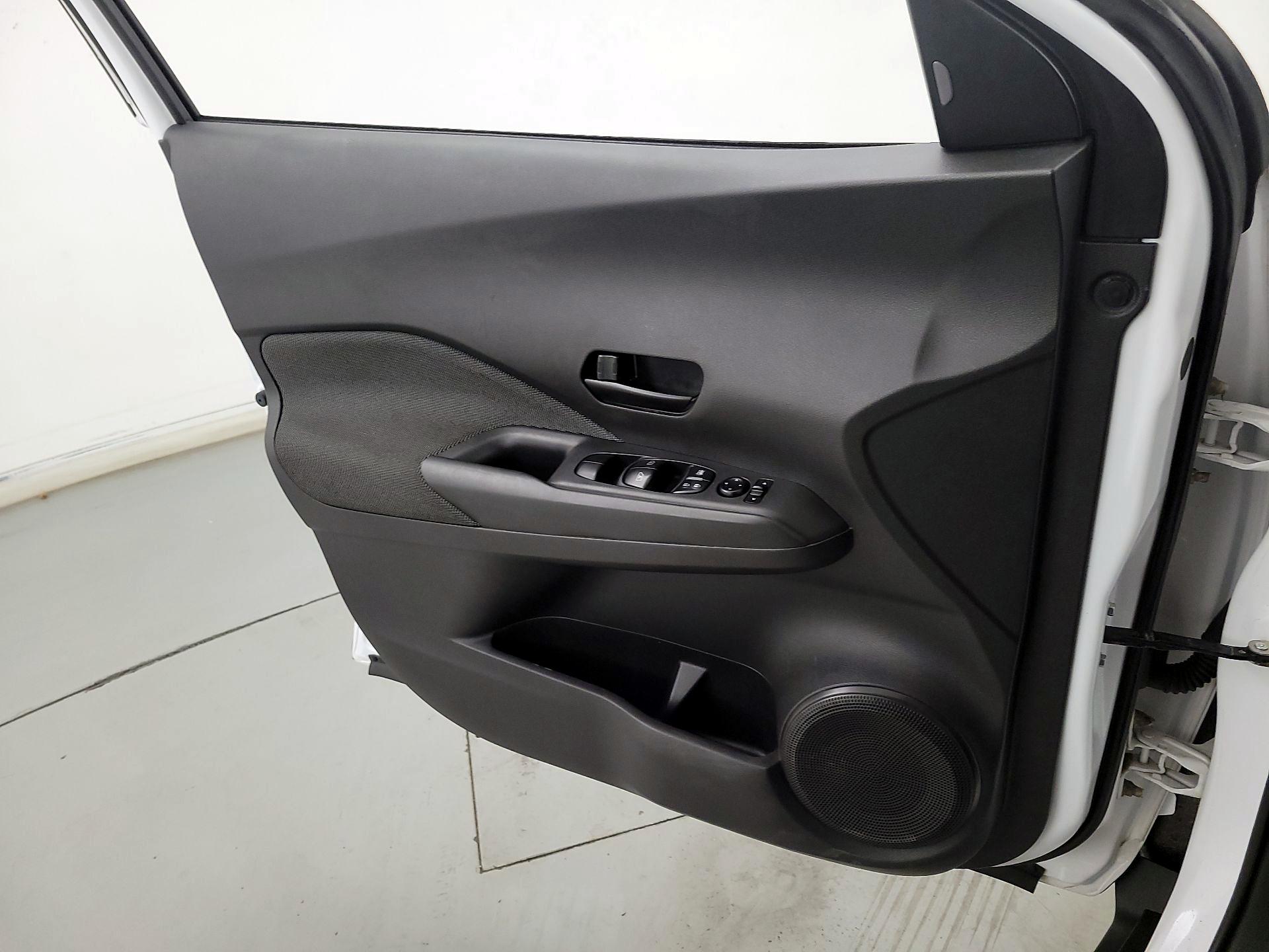 Thumbnail: 2020 Nissan Kicks - 12