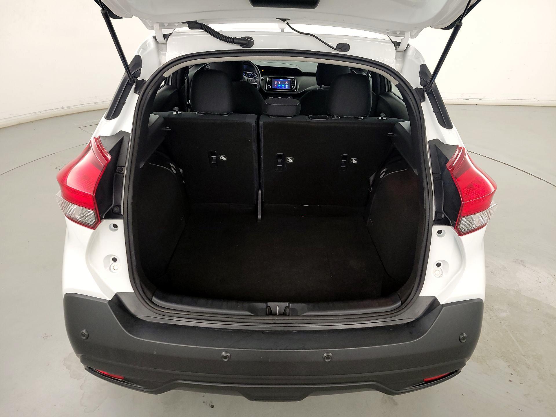 Thumbnail: 2020 Nissan Kicks - 20