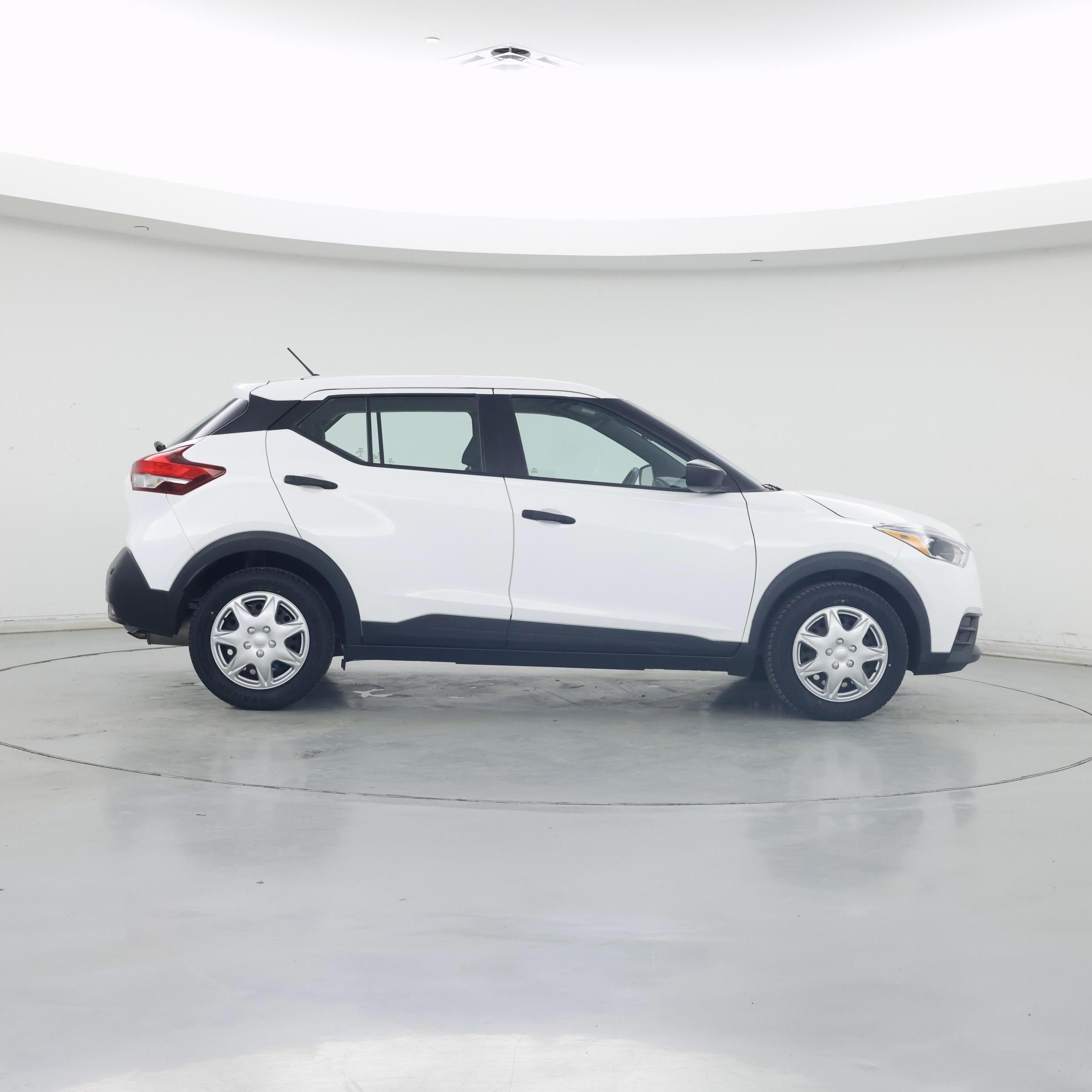 Thumbnail: 2020 Nissan Kicks - 7