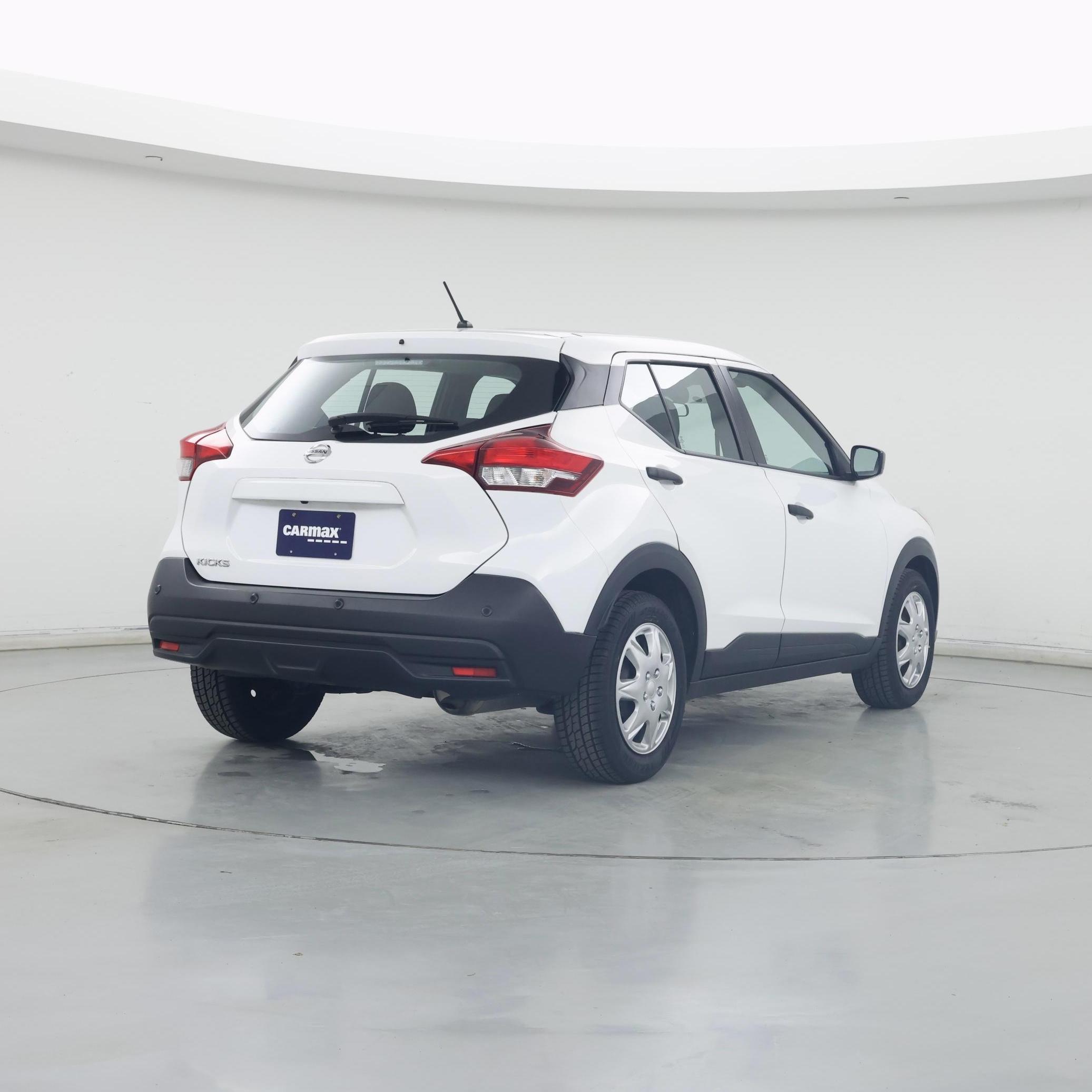 Thumbnail: 2020 Nissan Kicks - 8