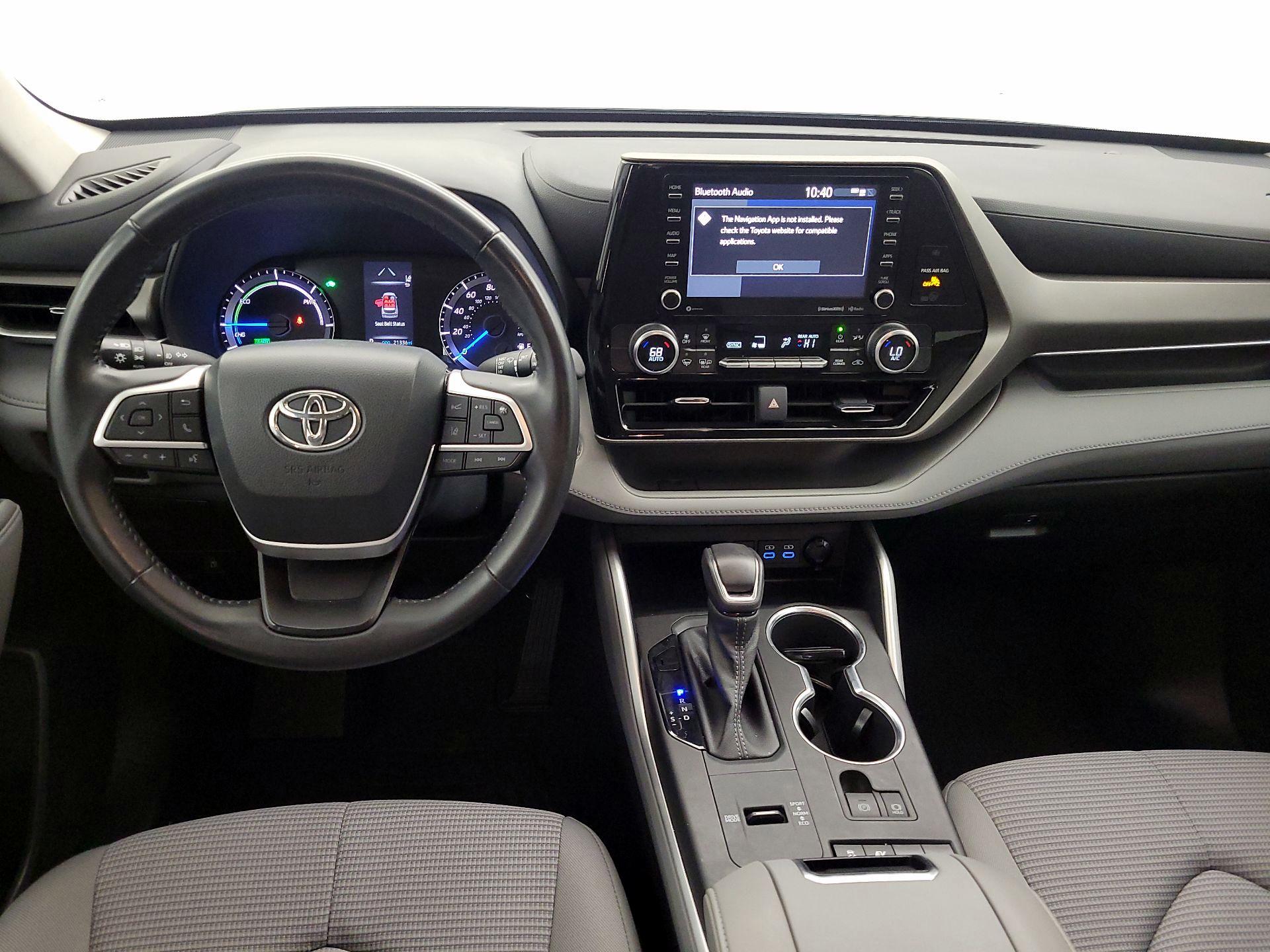 Thumbnail: 2022 Toyota Highlander - 9