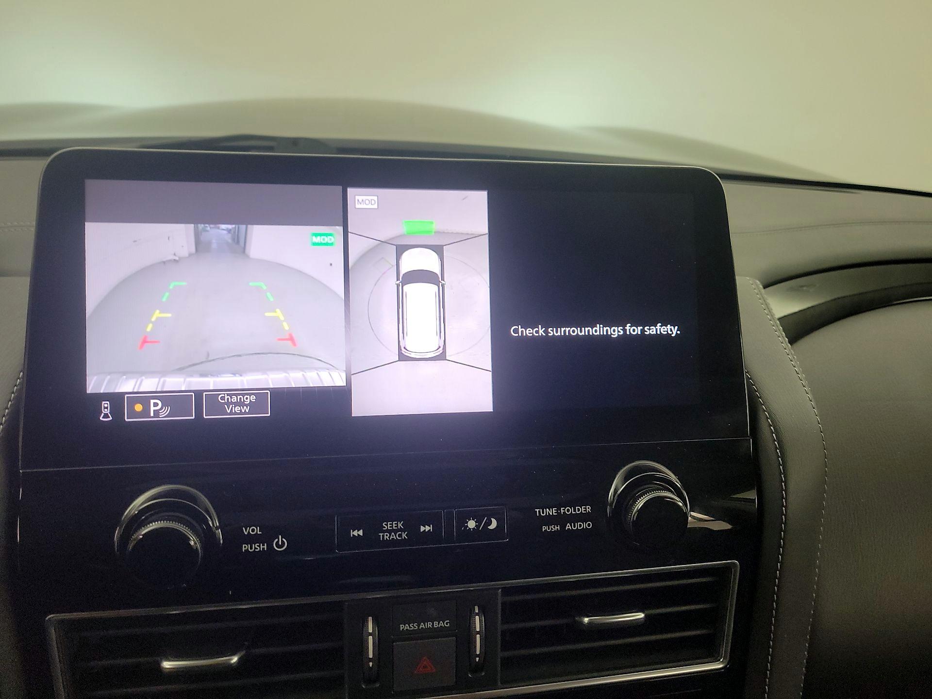 Thumbnail: 2024 INFINITI QX80 - 15