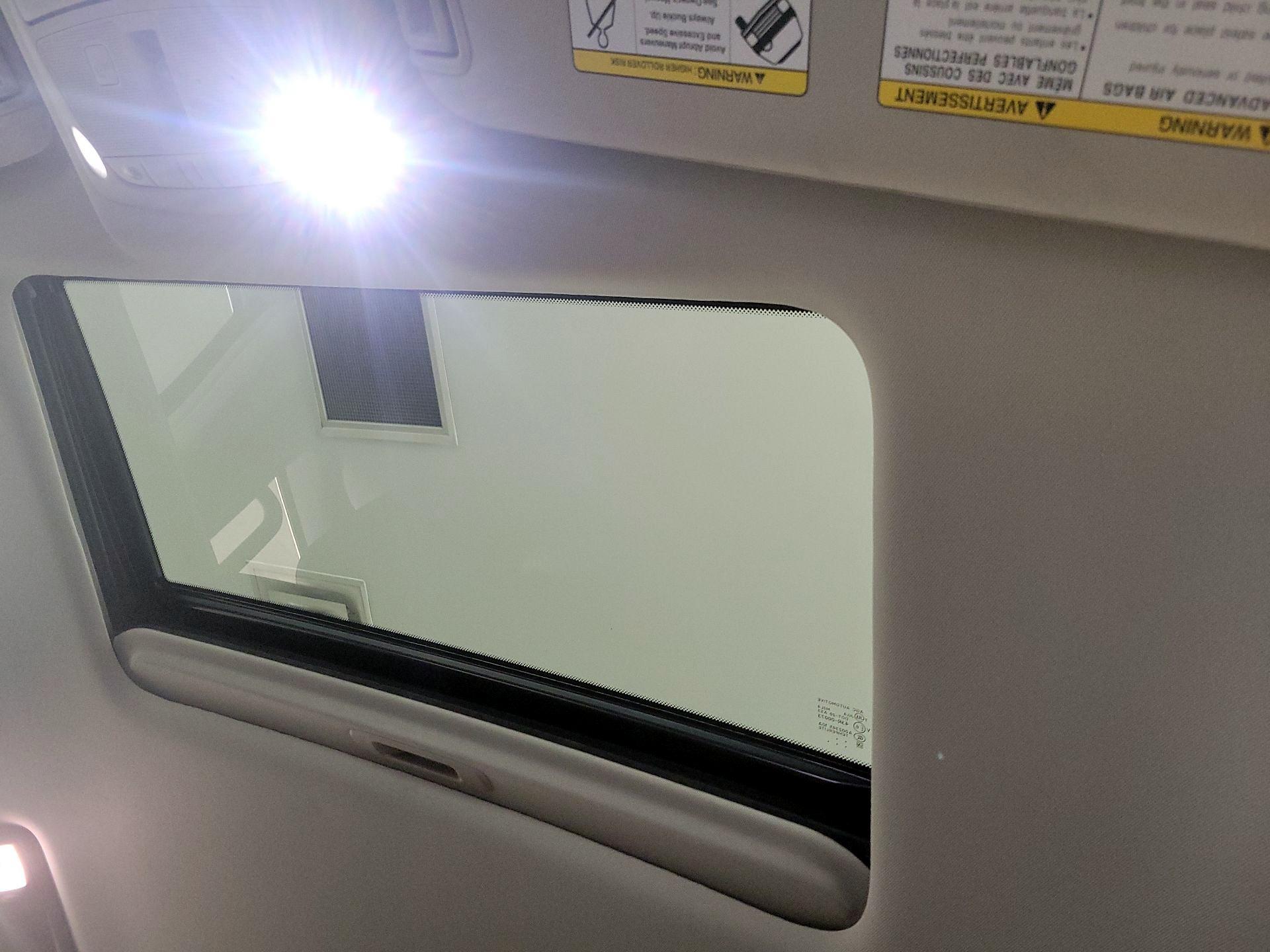 Thumbnail: 2024 INFINITI QX80 - 20