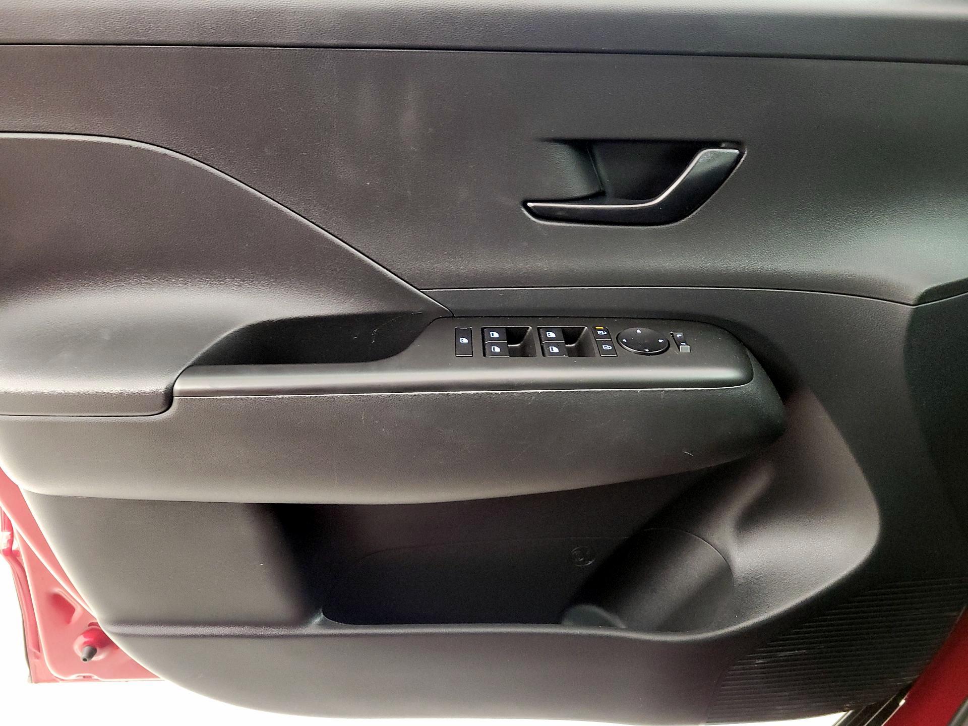 Thumbnail: 2025 Hyundai Kona - 12