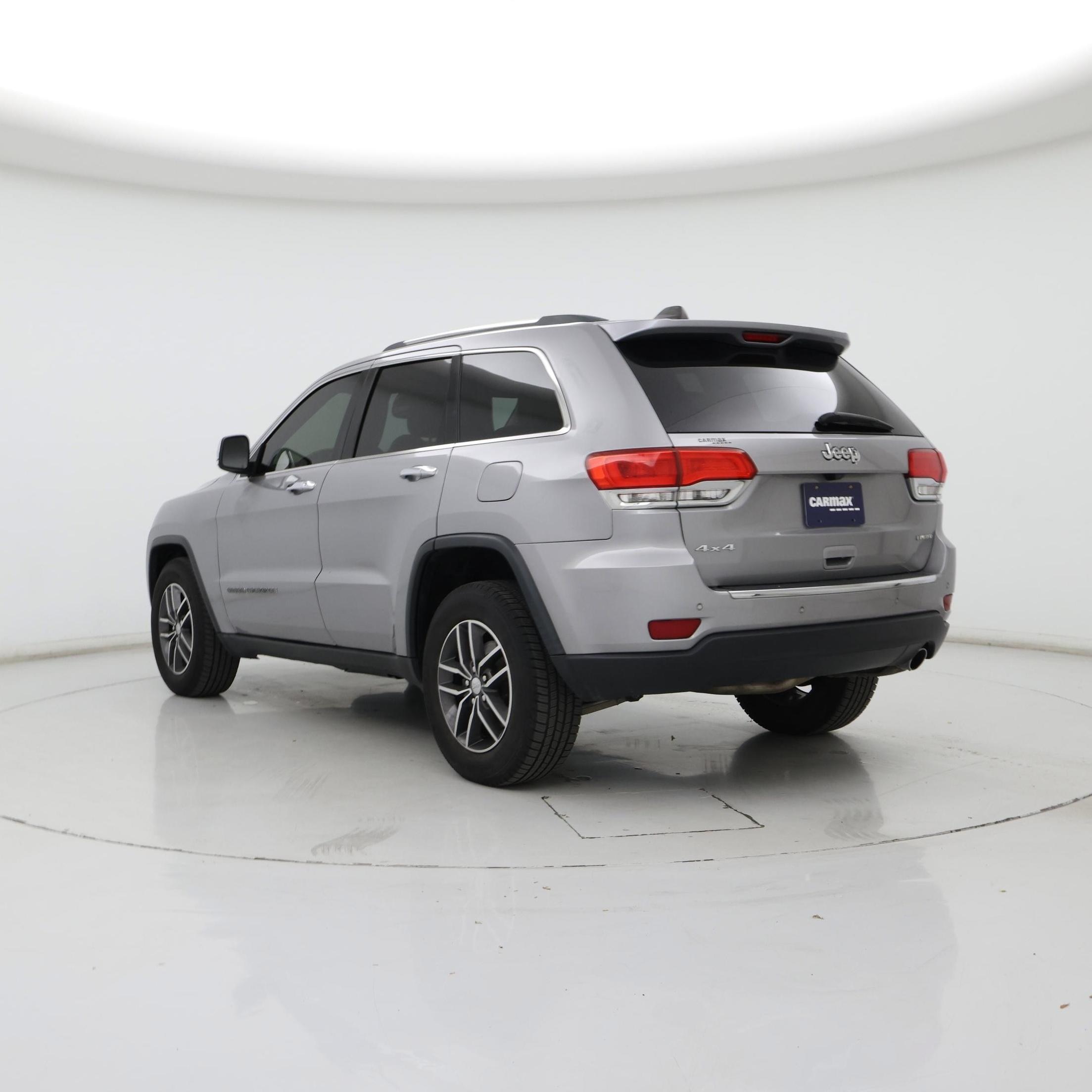 Thumbnail: 2018 Jeep Grand Cherokee - 2