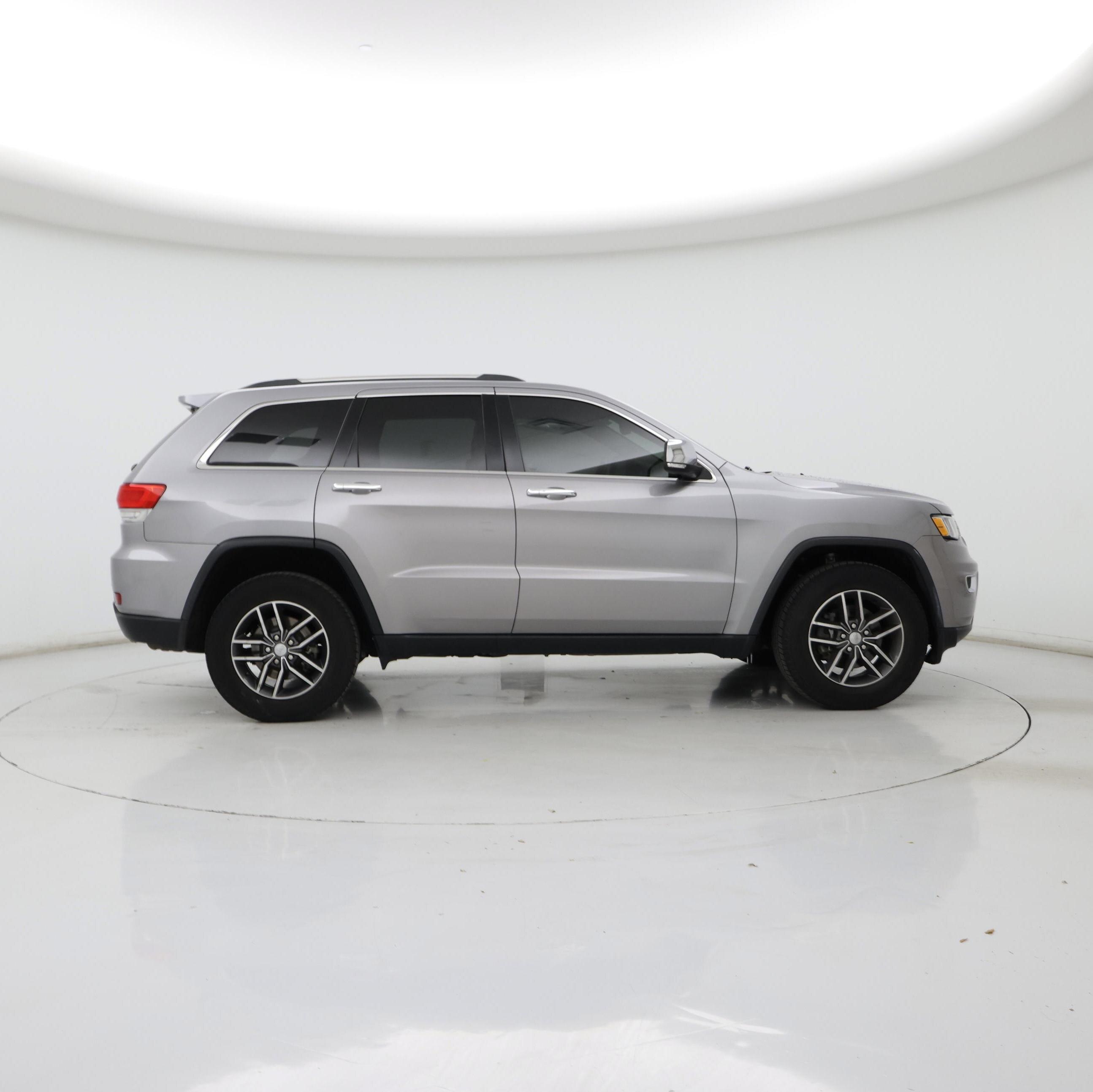 Thumbnail: 2018 Jeep Grand Cherokee - 7