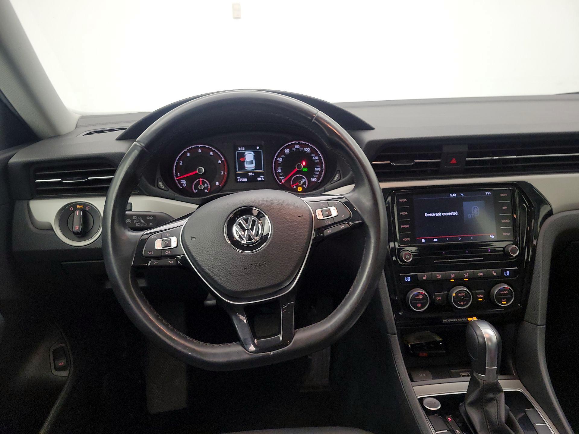 Thumbnail: 2020 Volkswagen Passat - 10