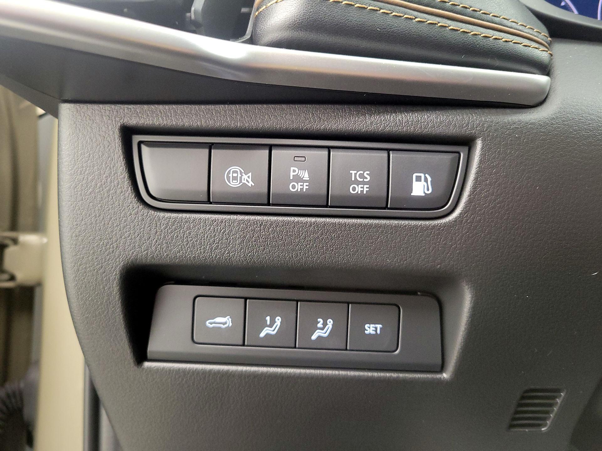 Thumbnail: 2025 Mazda CX-70 - 13