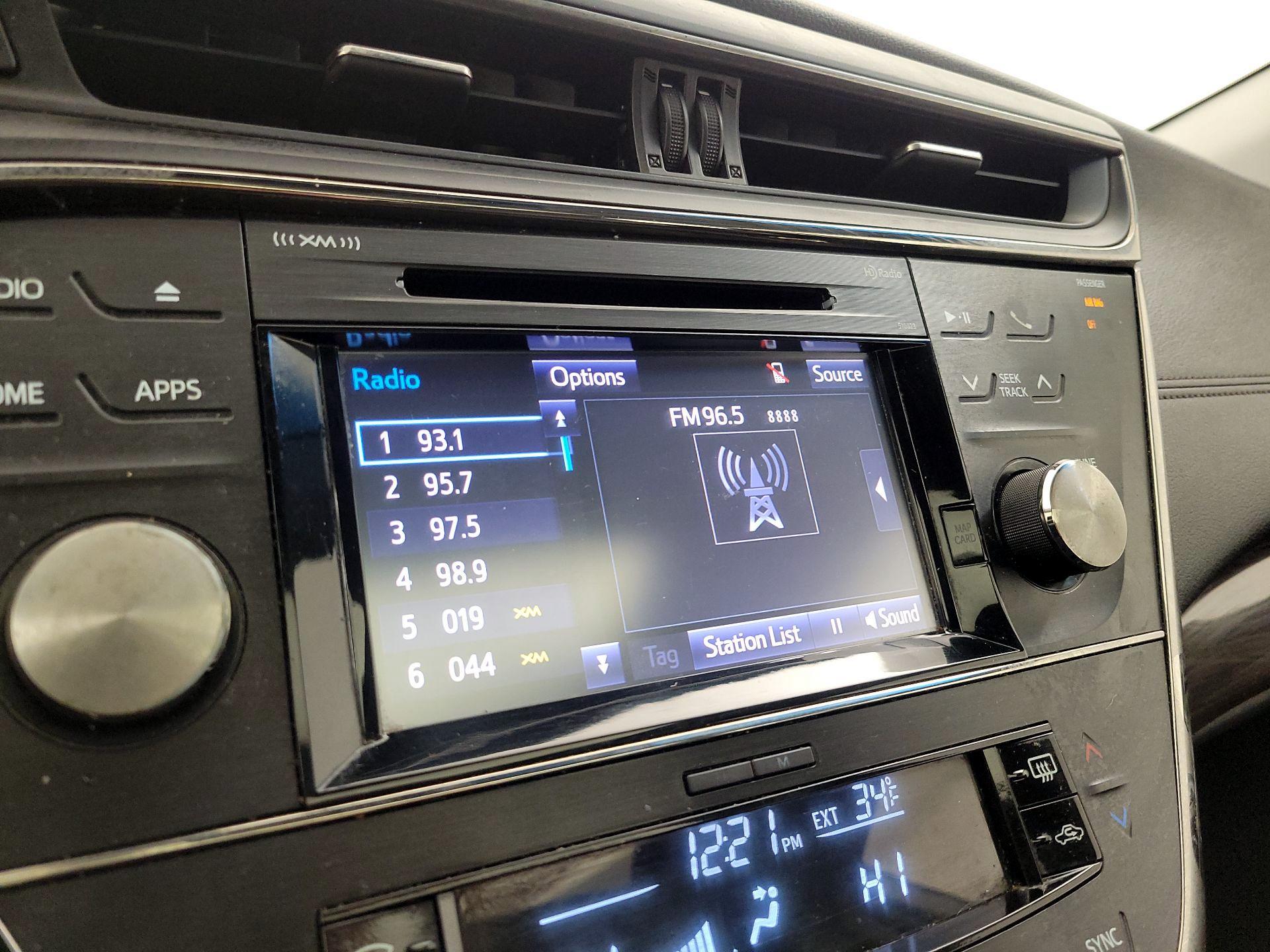 Thumbnail: 2015 Toyota Avalon - 15