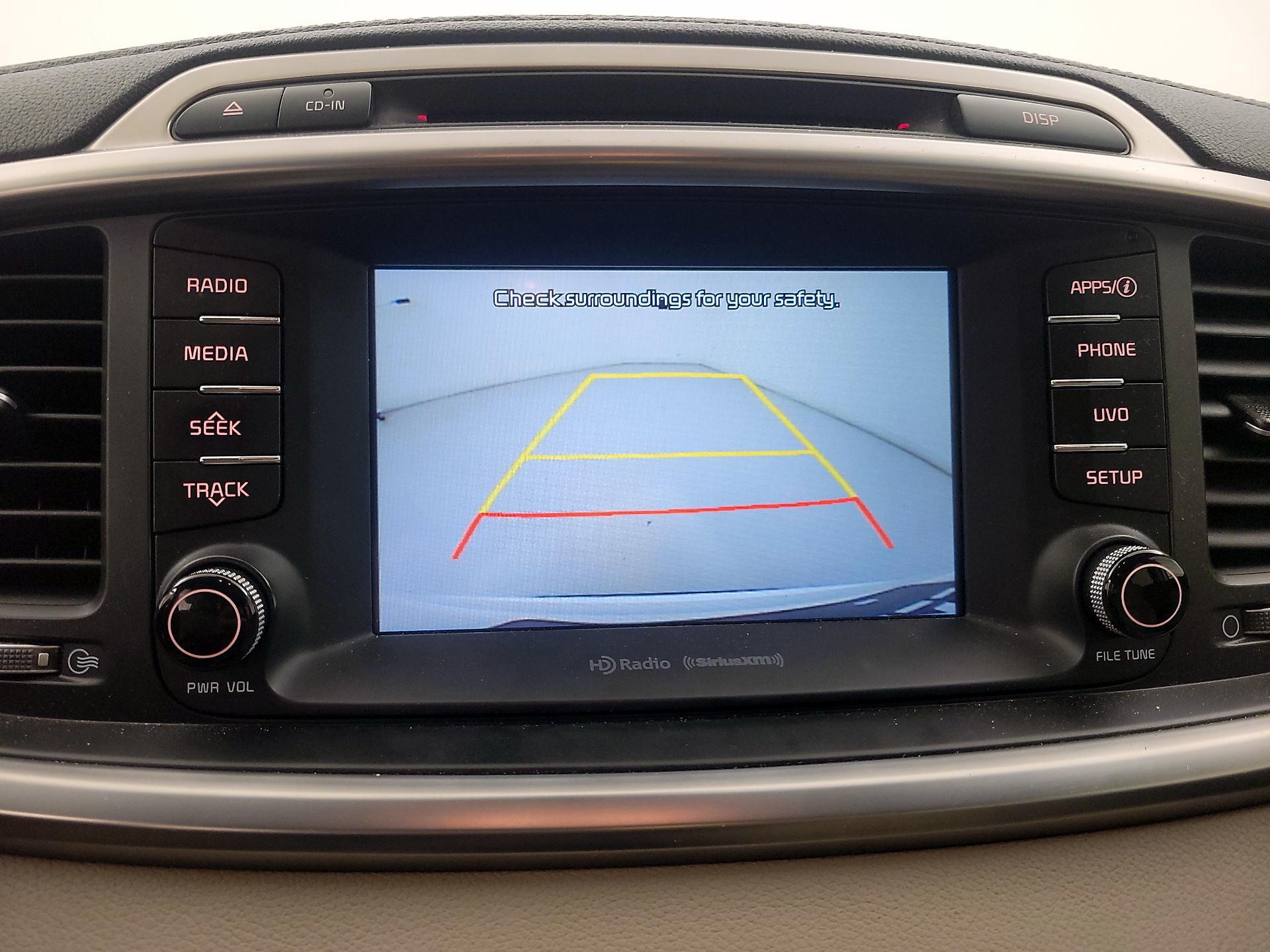 Thumbnail: 2017 Kia Sorento - 14