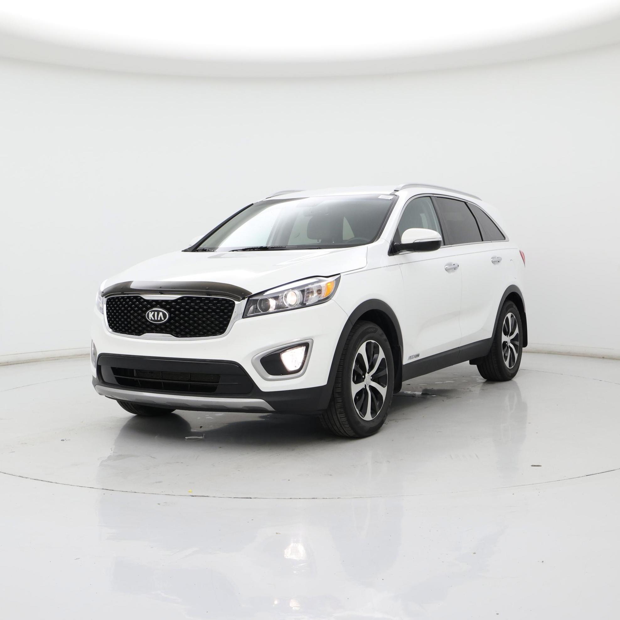 Thumbnail: 2017 Kia Sorento - 4