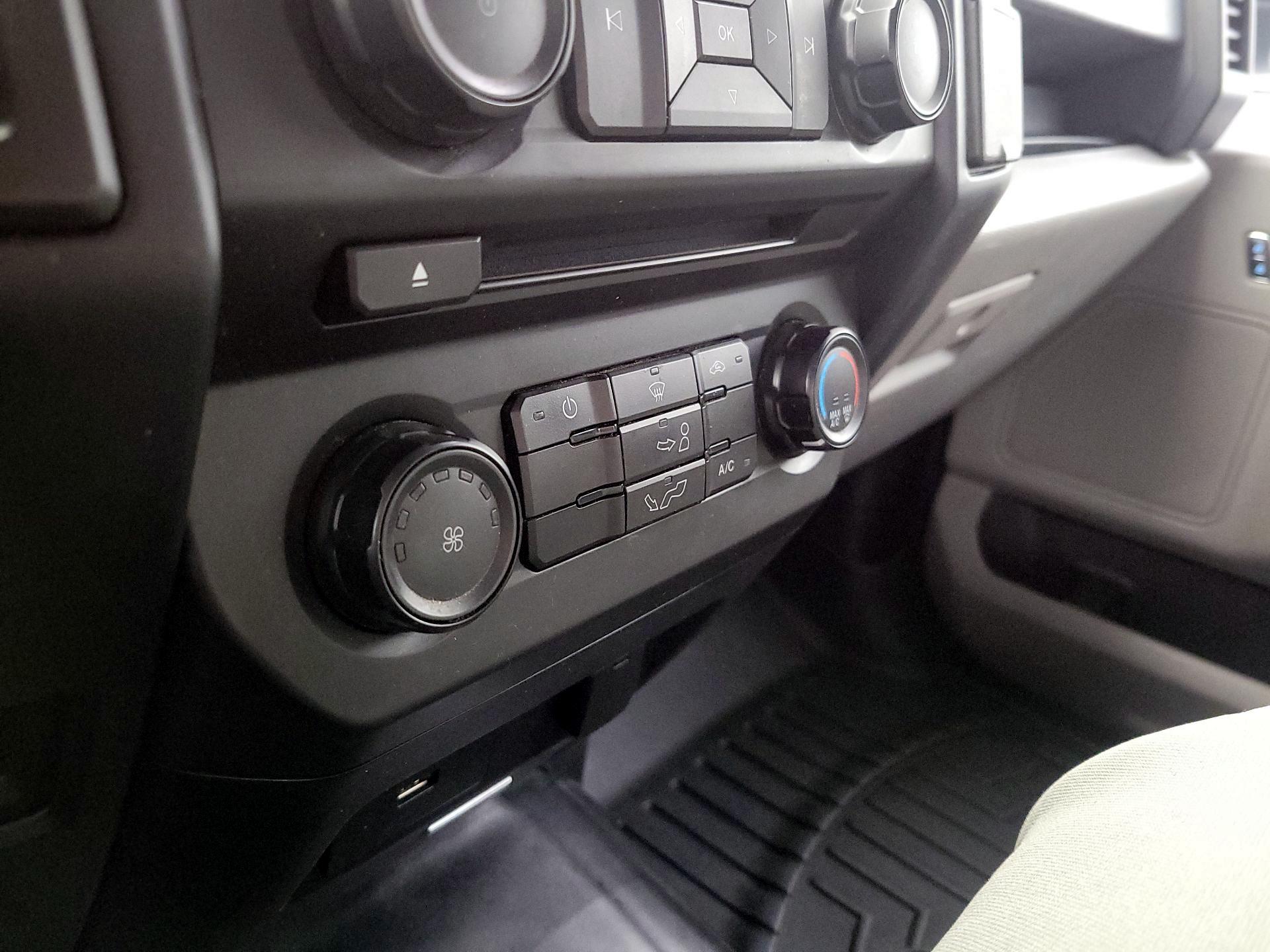 Thumbnail: 2017 Ford F-150 - 16