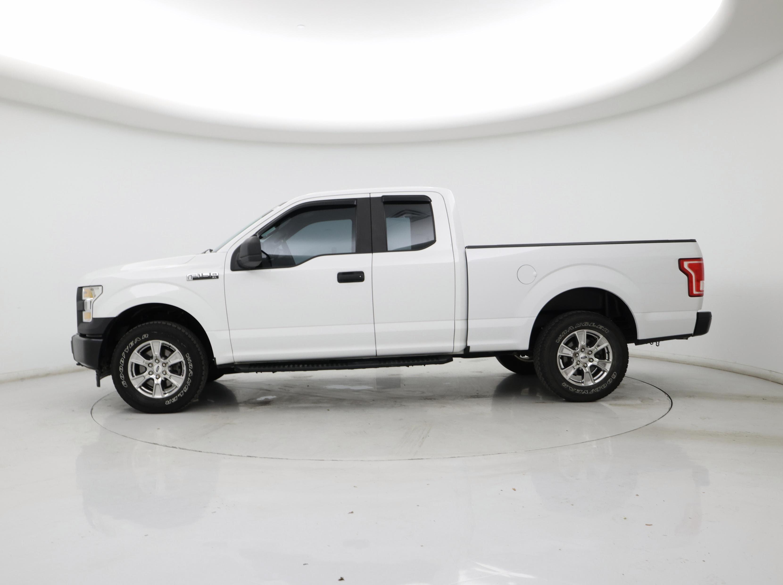 Thumbnail: 2017 Ford F-150 - 3