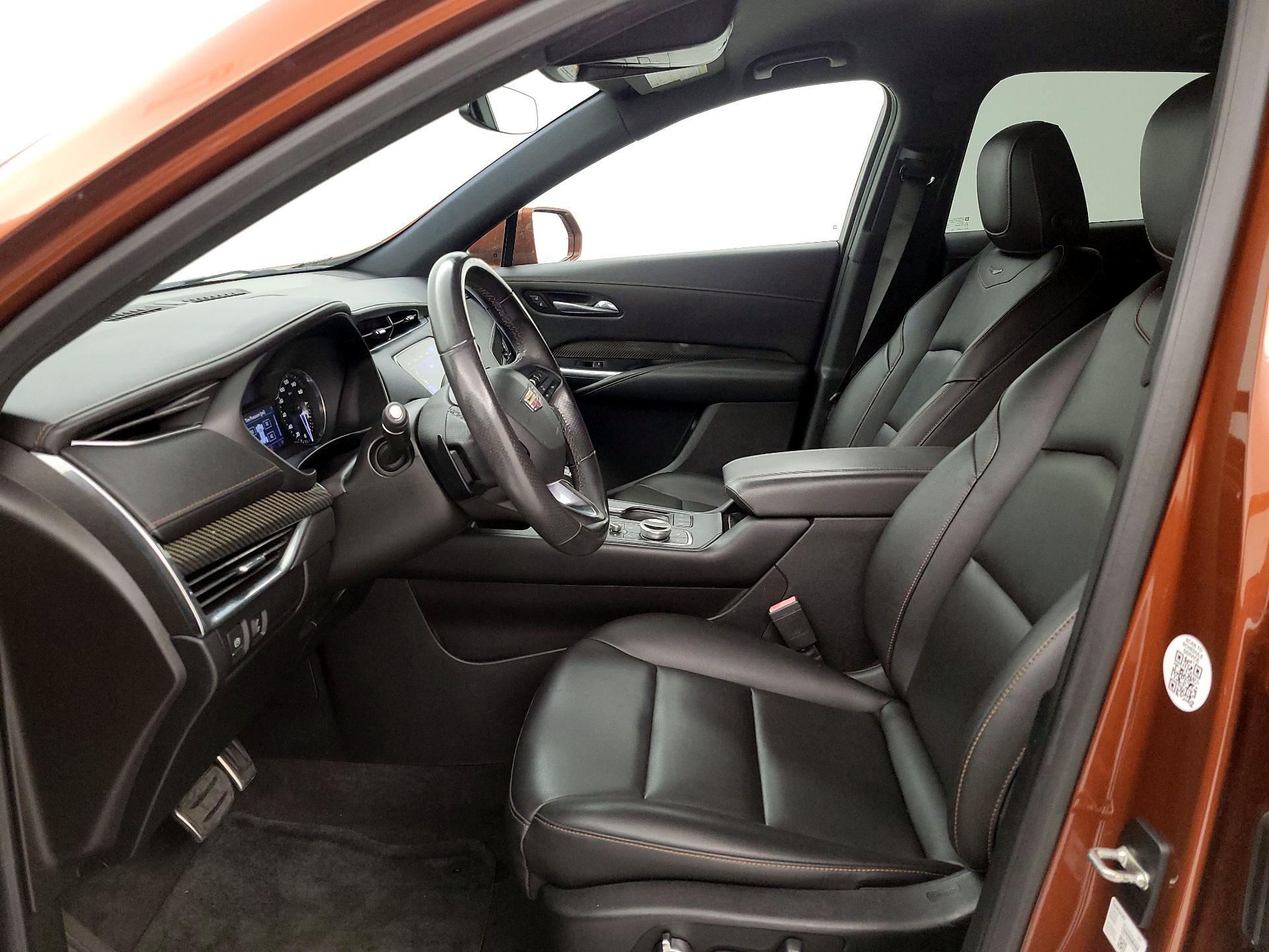 Thumbnail: 2019 Cadillac XT4 - 11