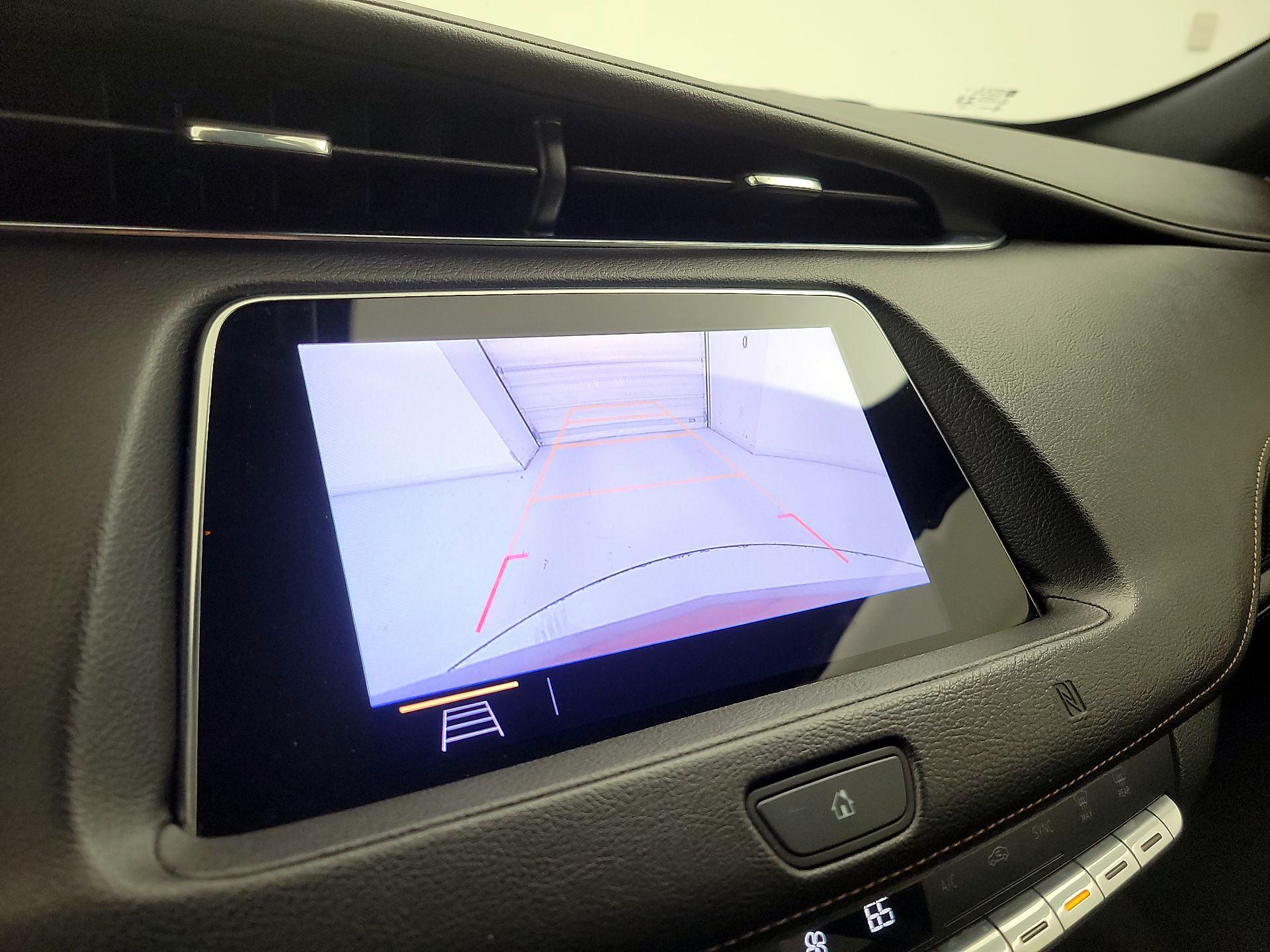 Thumbnail: 2019 Cadillac XT4 - 14