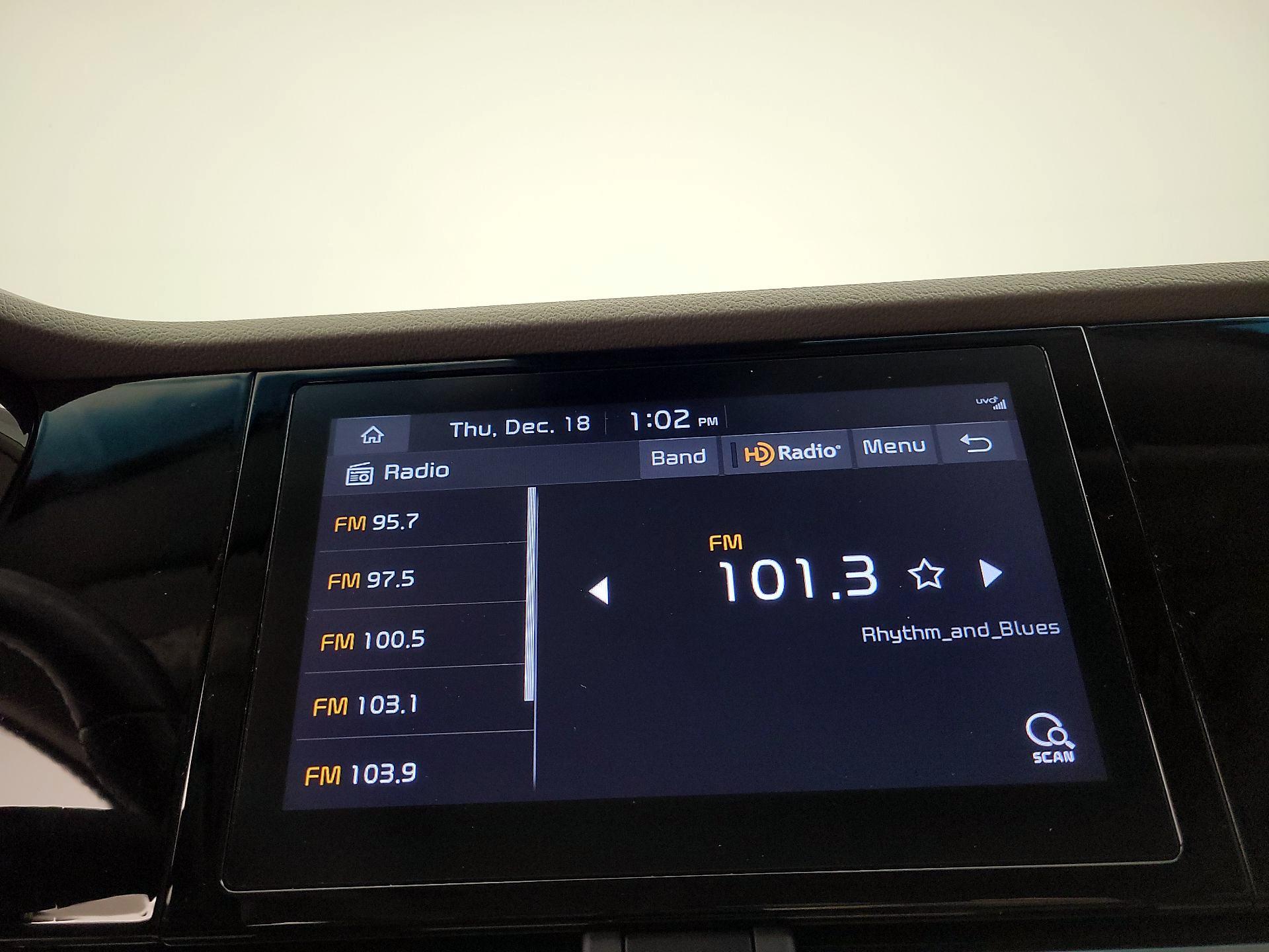 Thumbnail: 2021 Kia Niro - 15