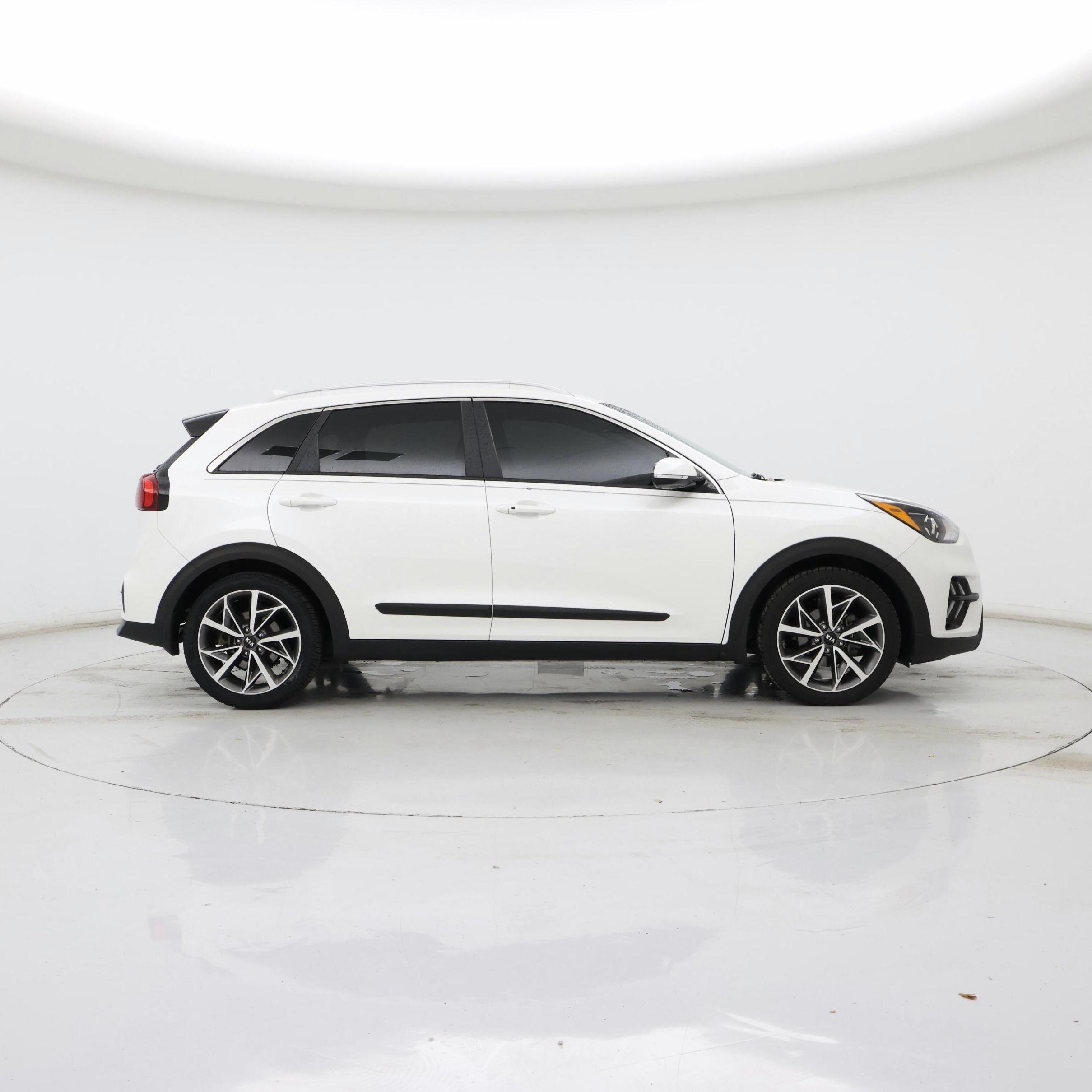 Thumbnail: 2021 Kia Niro - 7