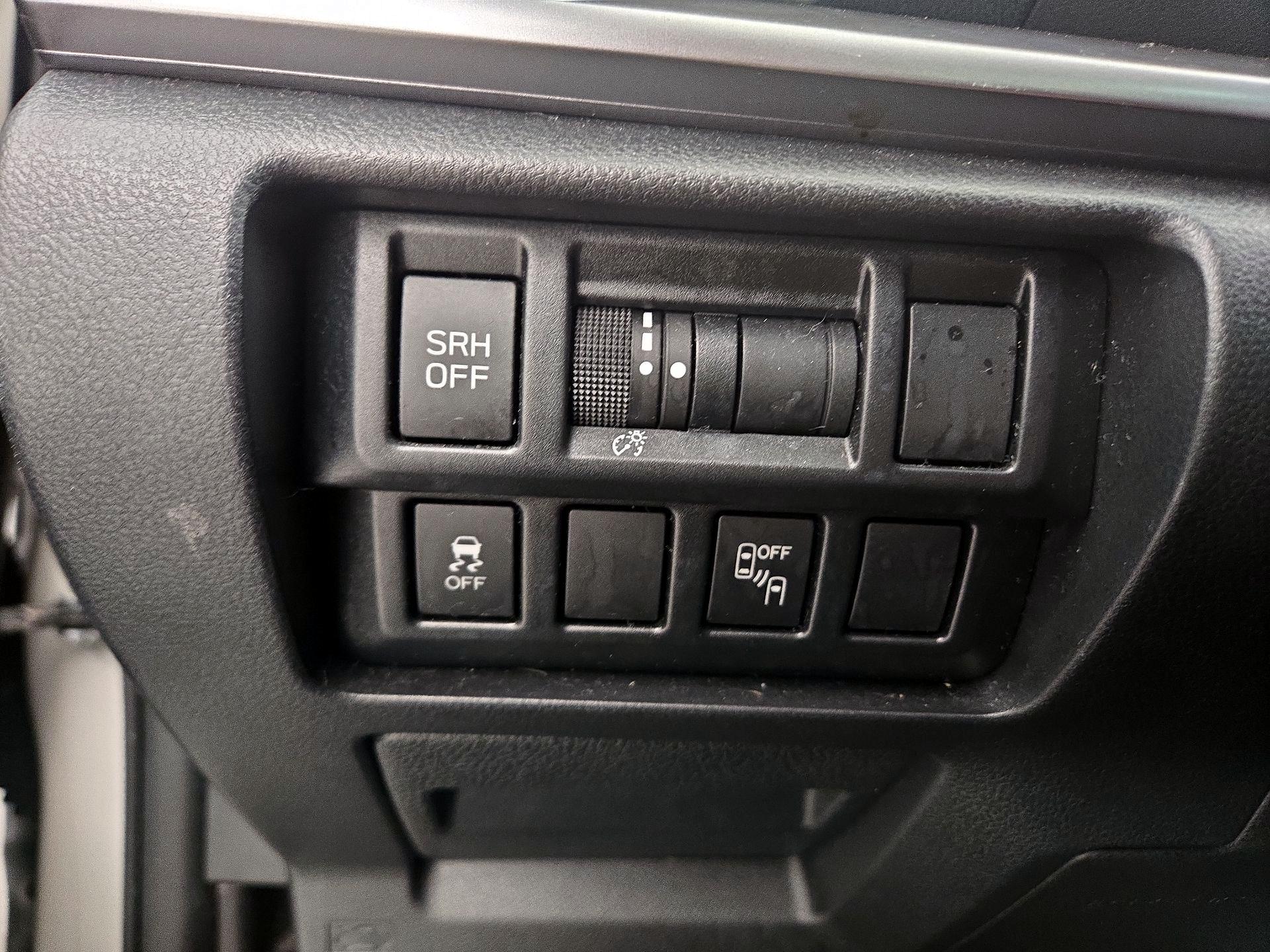 Thumbnail: 2018 Subaru Crosstrek - 13