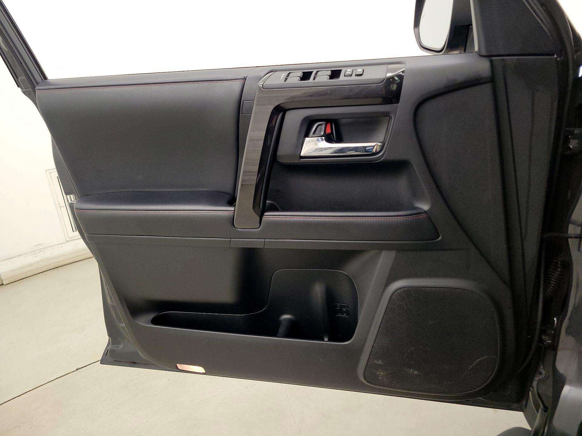 Thumbnail: 2024 Toyota 4Runner - 12