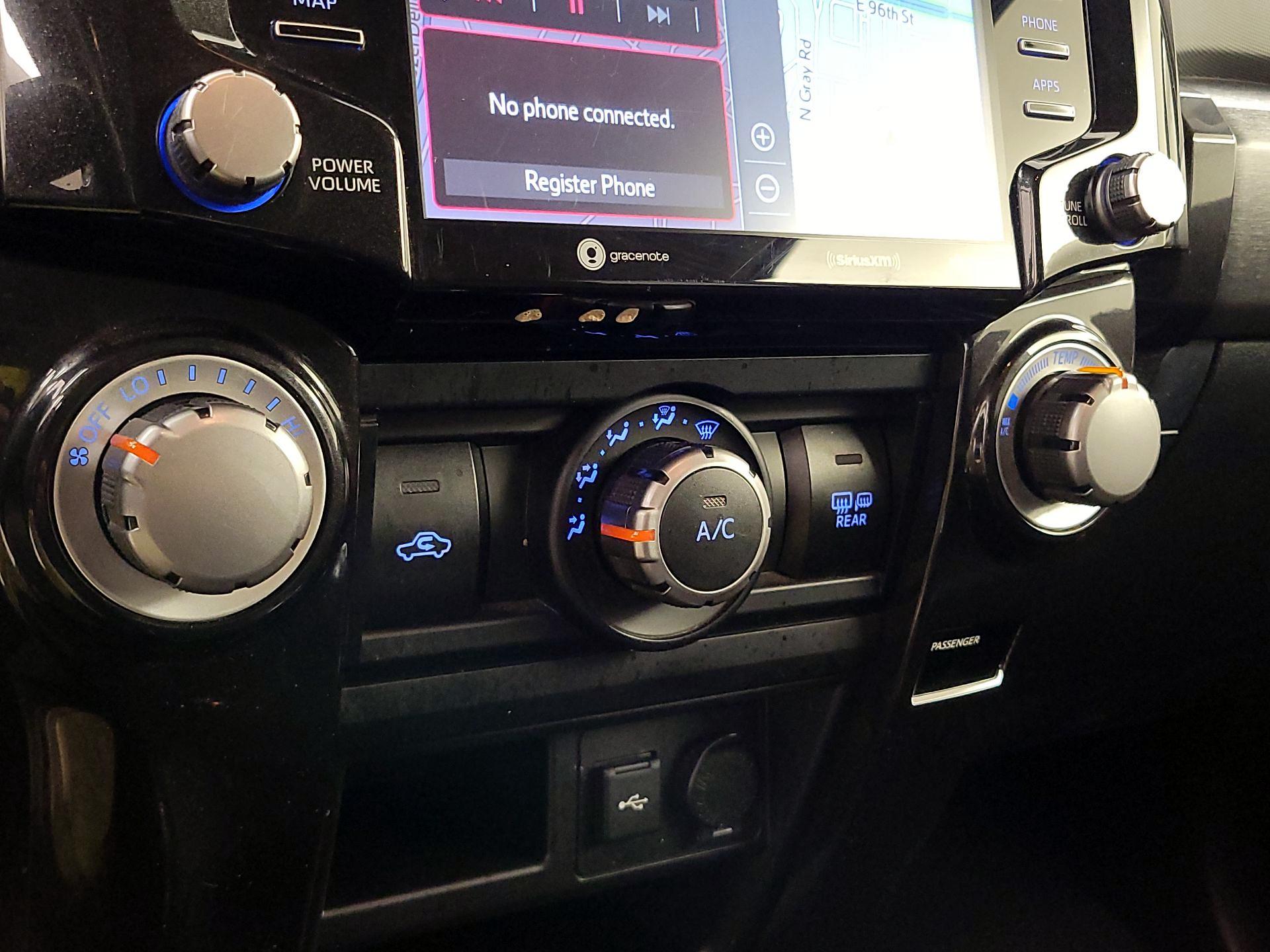 Thumbnail: 2024 Toyota 4Runner - 17