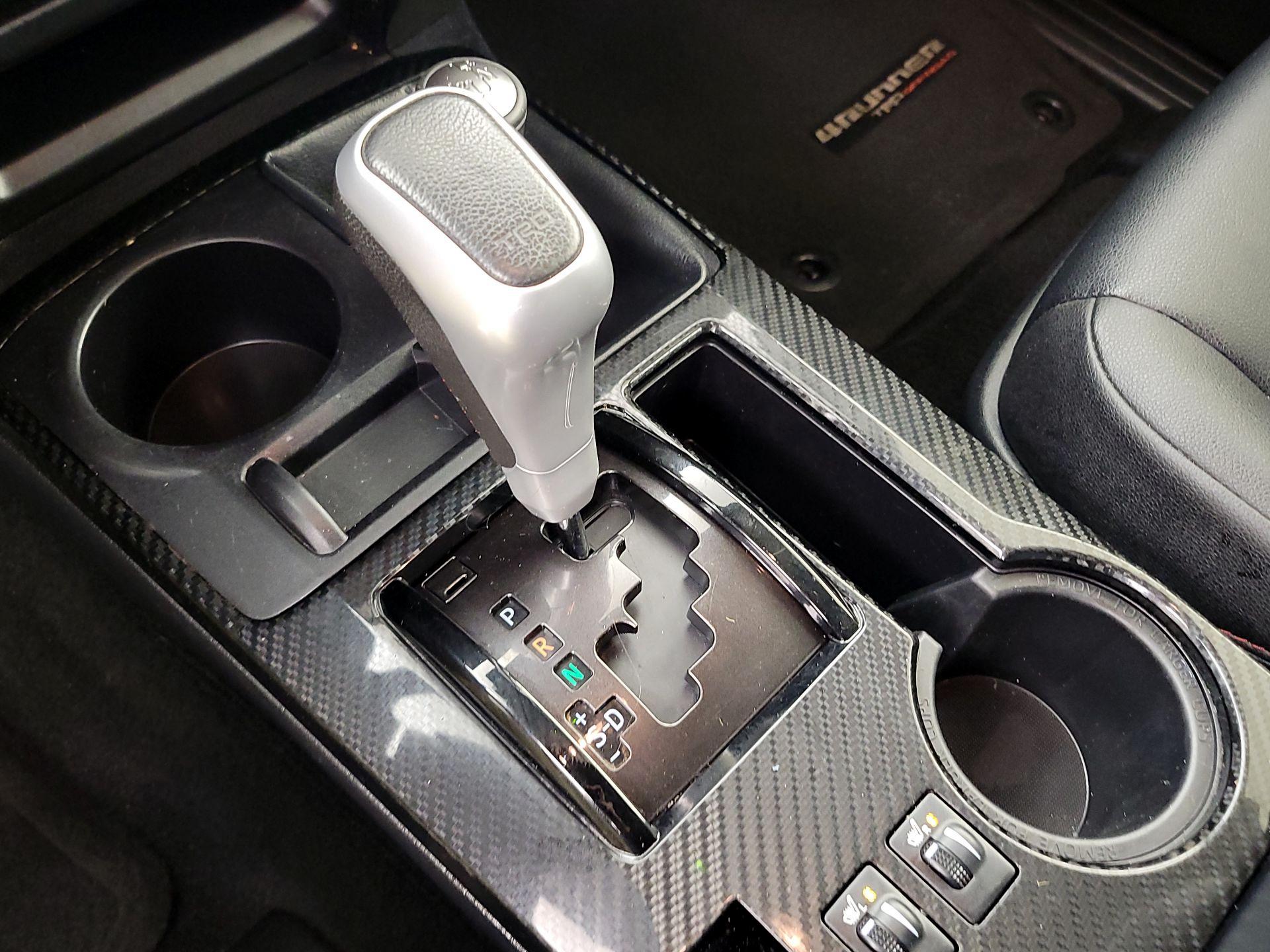 Thumbnail: 2024 Toyota 4Runner - 18