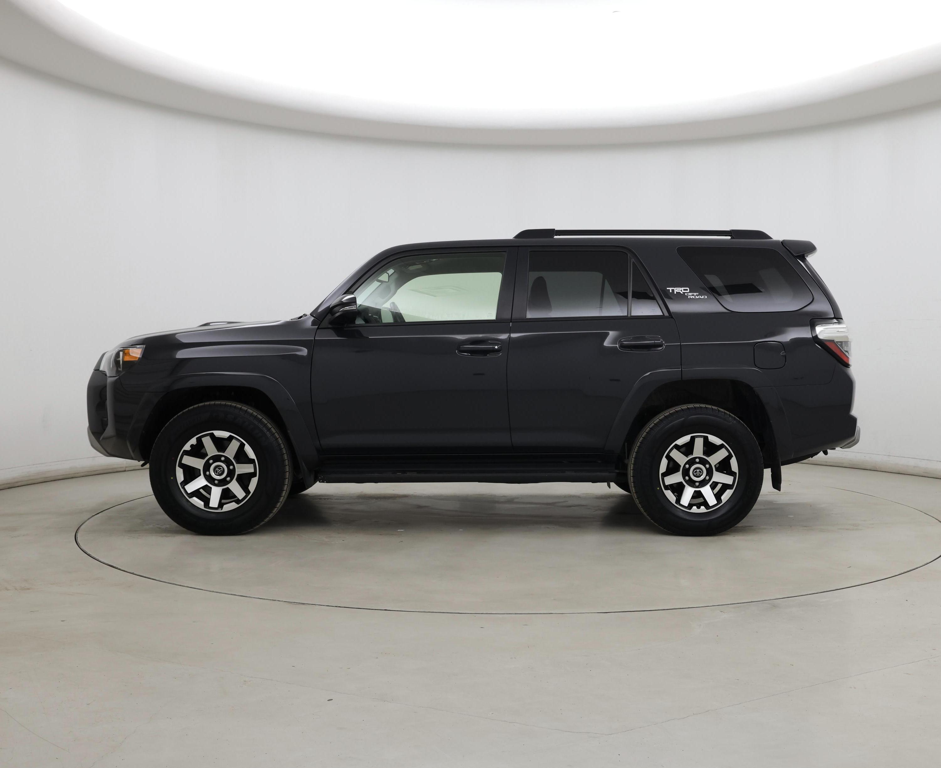 Thumbnail: 2024 Toyota 4Runner - 3
