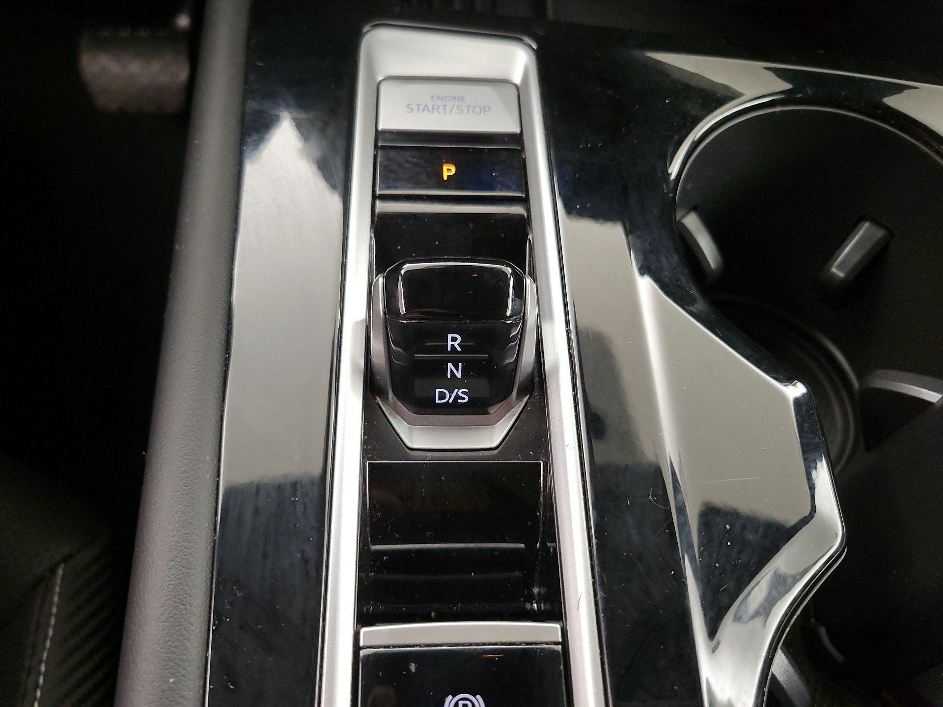 Thumbnail: 2025 Volkswagen Atlas - 17