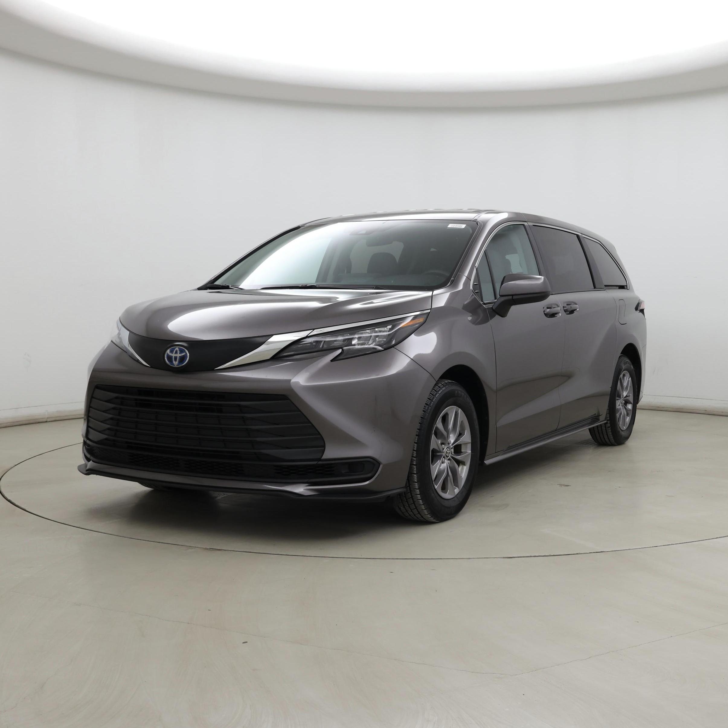 Thumbnail: 2024 Toyota Sienna - 4