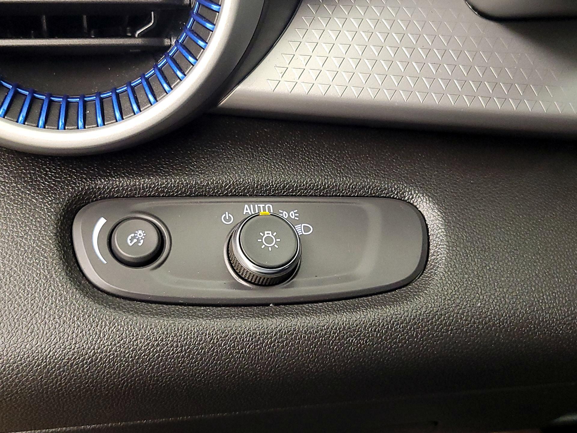 Thumbnail: 2024 Chevrolet Trax - 13