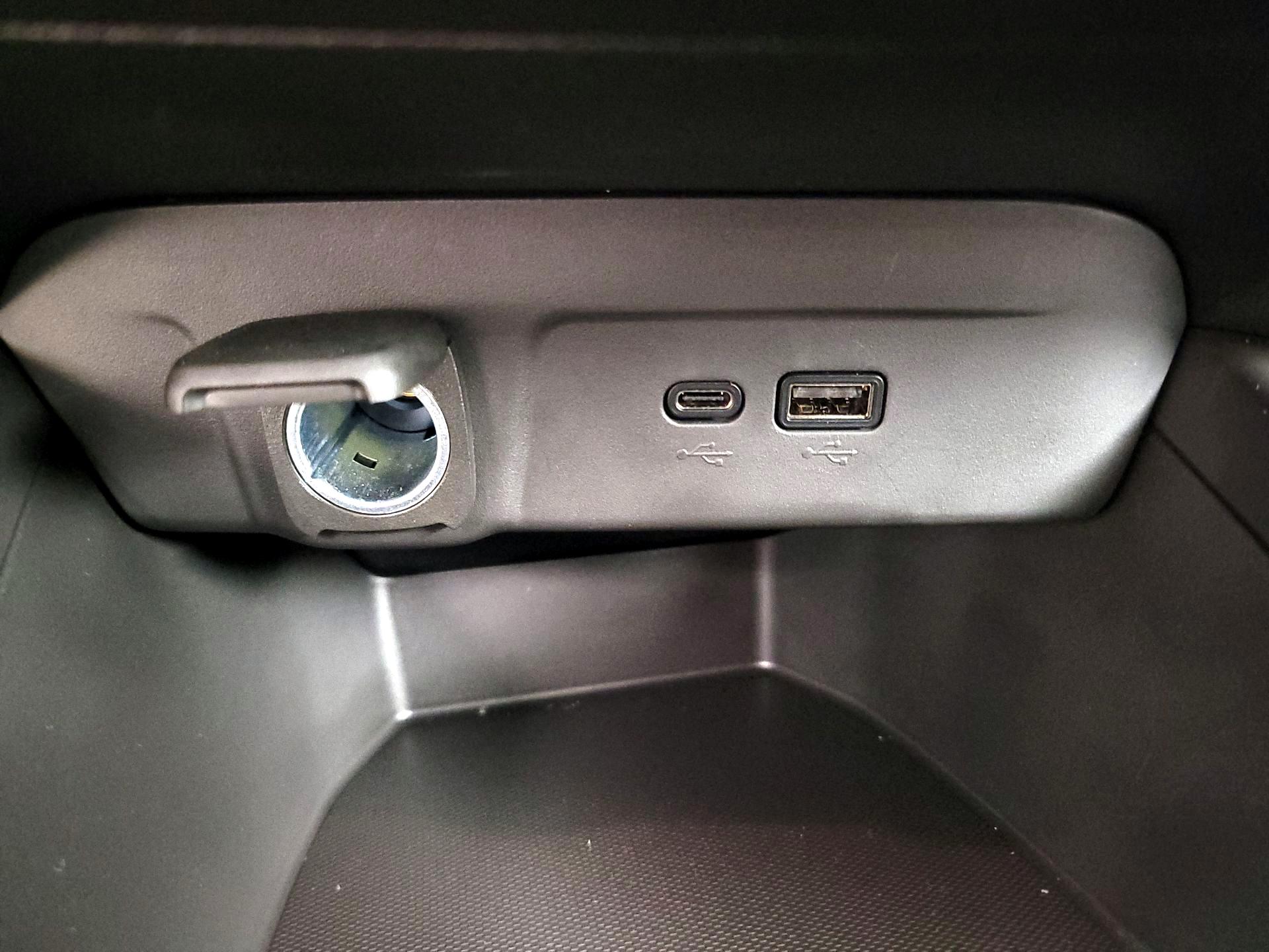 Thumbnail: 2024 Chevrolet Trax - 18