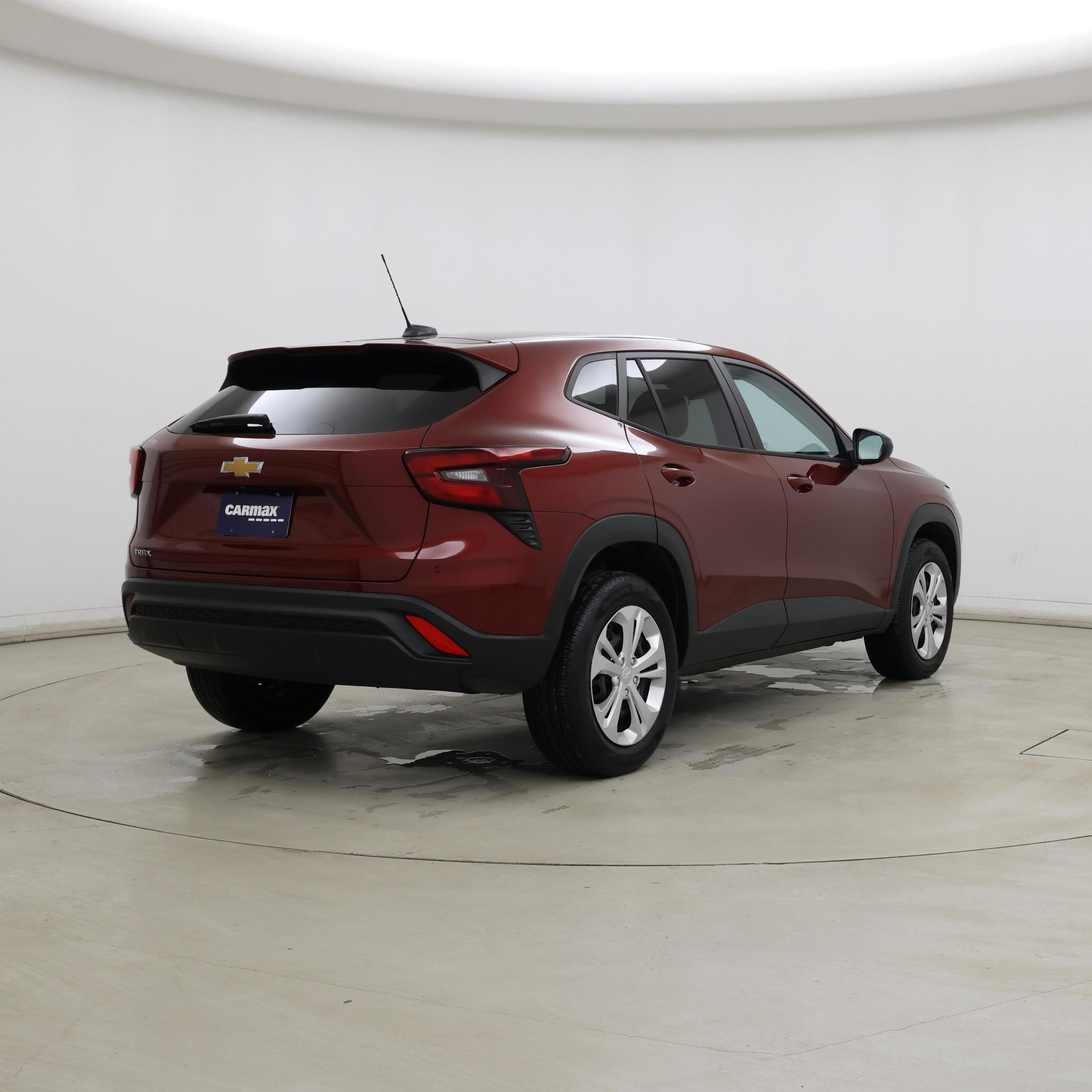 Thumbnail: 2024 Chevrolet Trax - 8