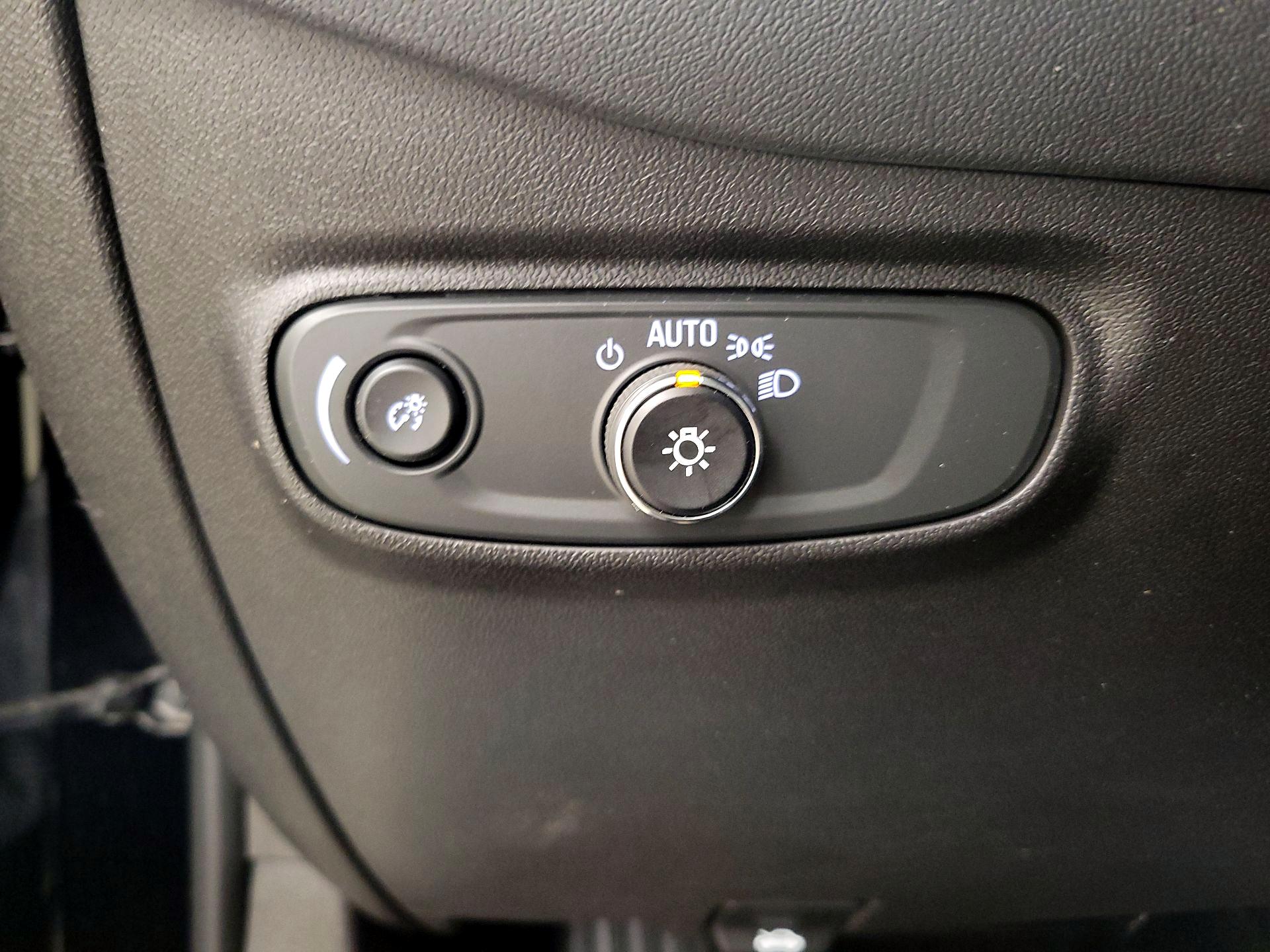 Thumbnail: 2024 Chevrolet Equinox - 13