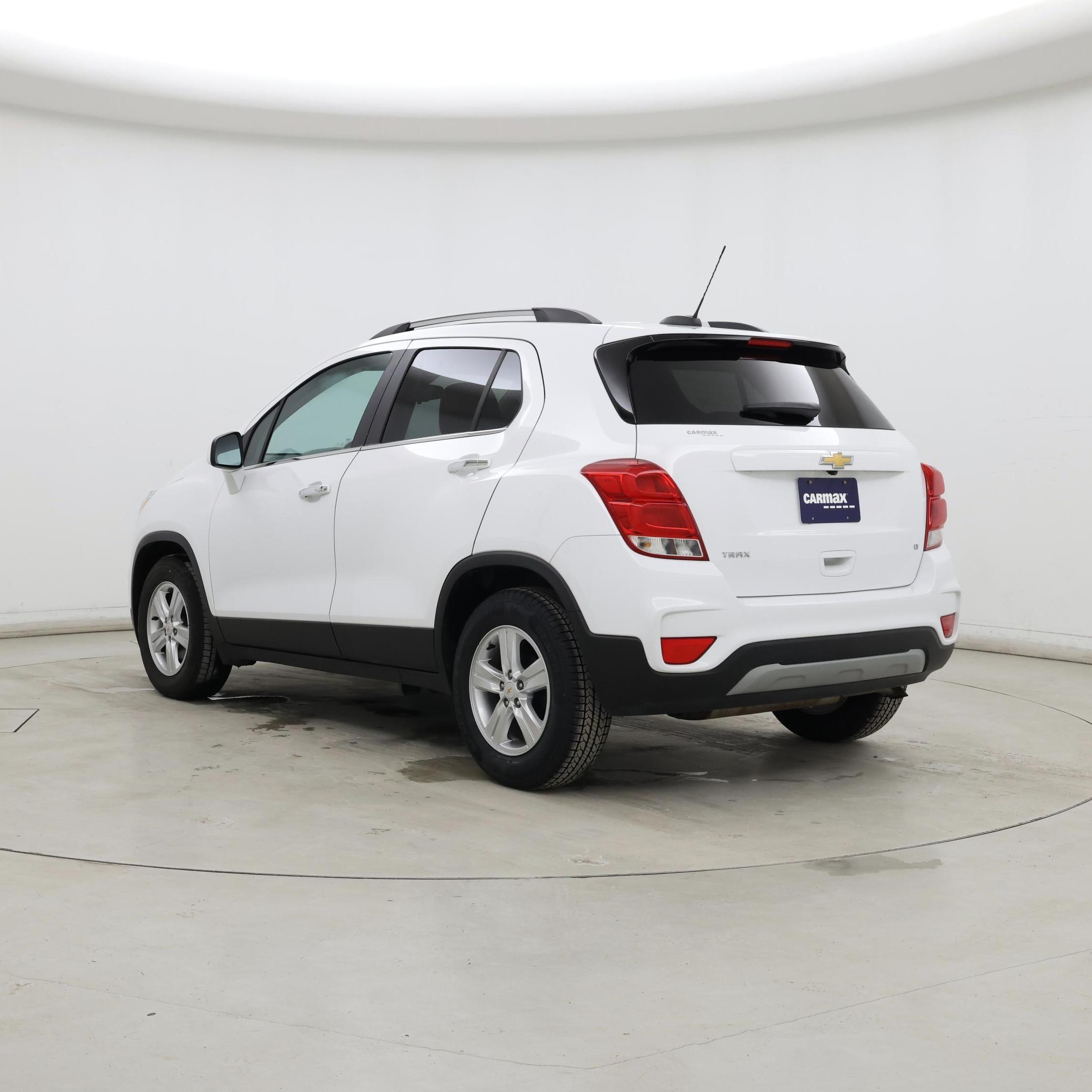 Thumbnail: 2020 Chevrolet Trax - 2