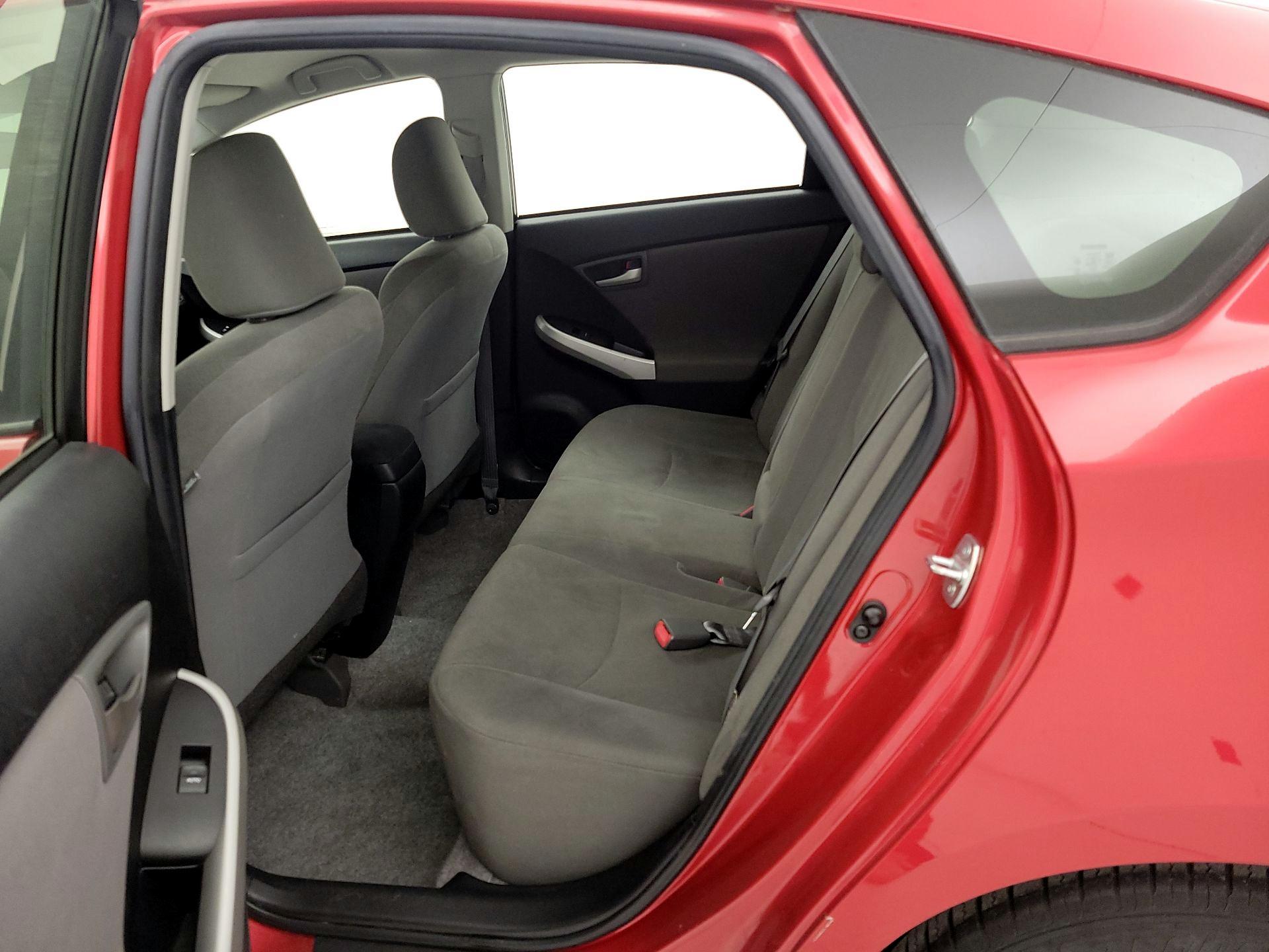 Thumbnail: 2014 Toyota Prius - 17