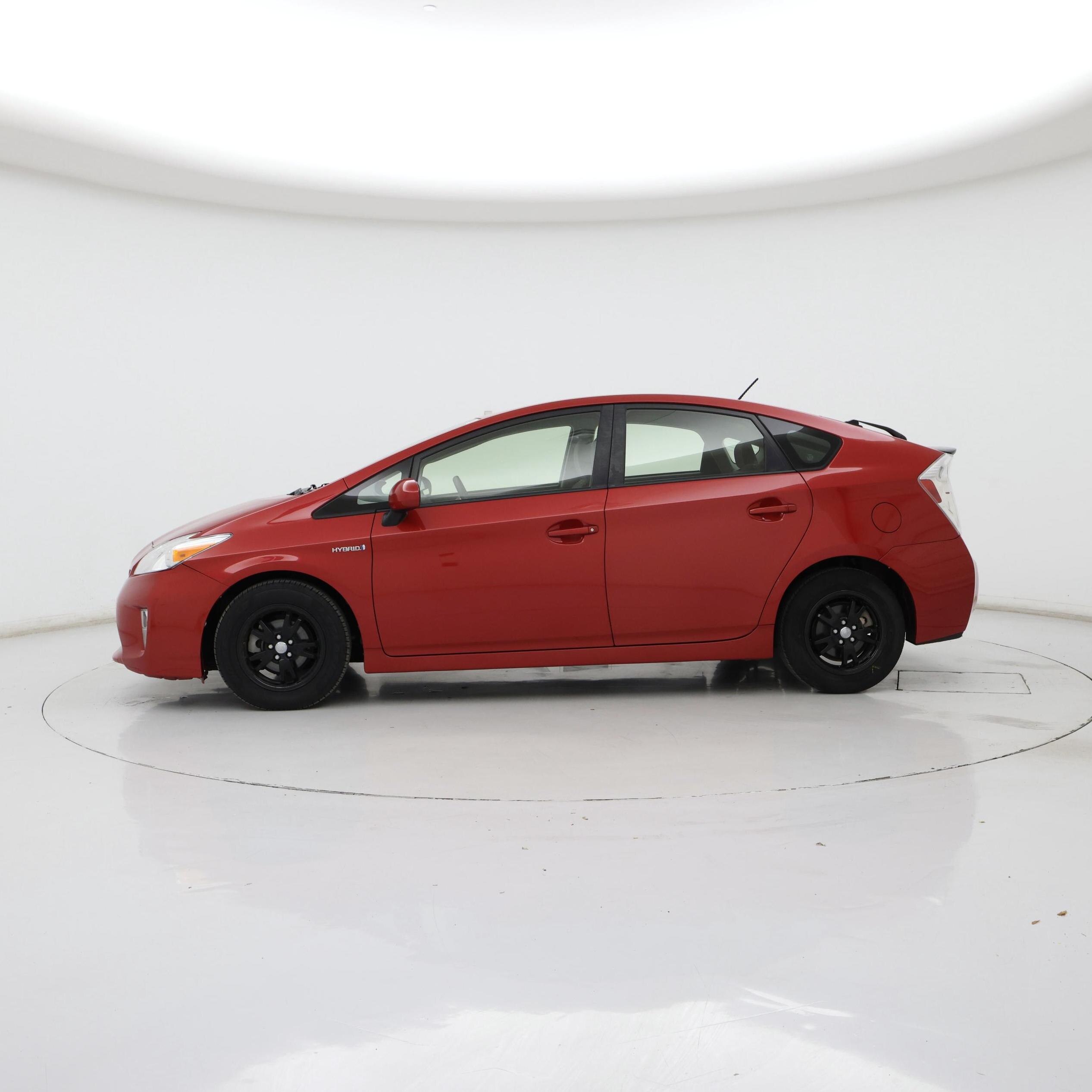 Thumbnail: 2014 Toyota Prius - 3