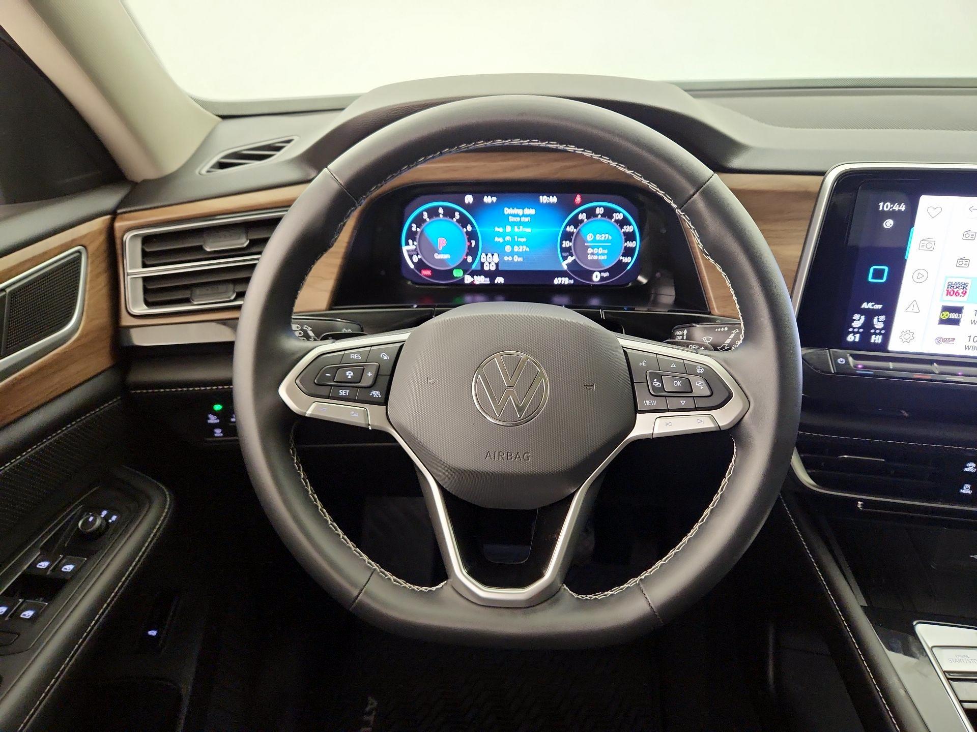 Thumbnail: 2025 Volkswagen Atlas - 10