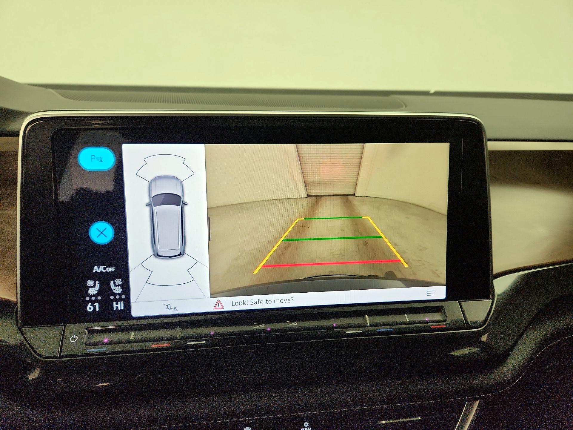 Thumbnail: 2025 Volkswagen Atlas - 14