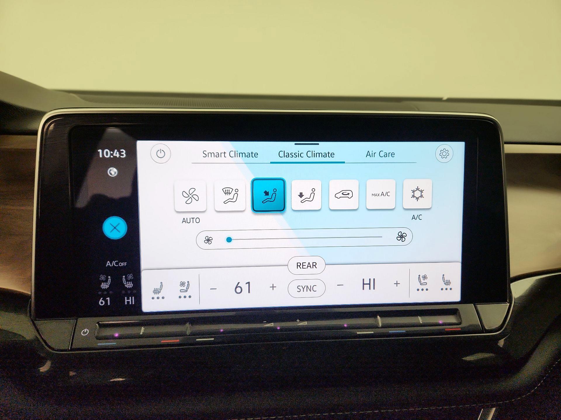 Thumbnail: 2025 Volkswagen Atlas - 16