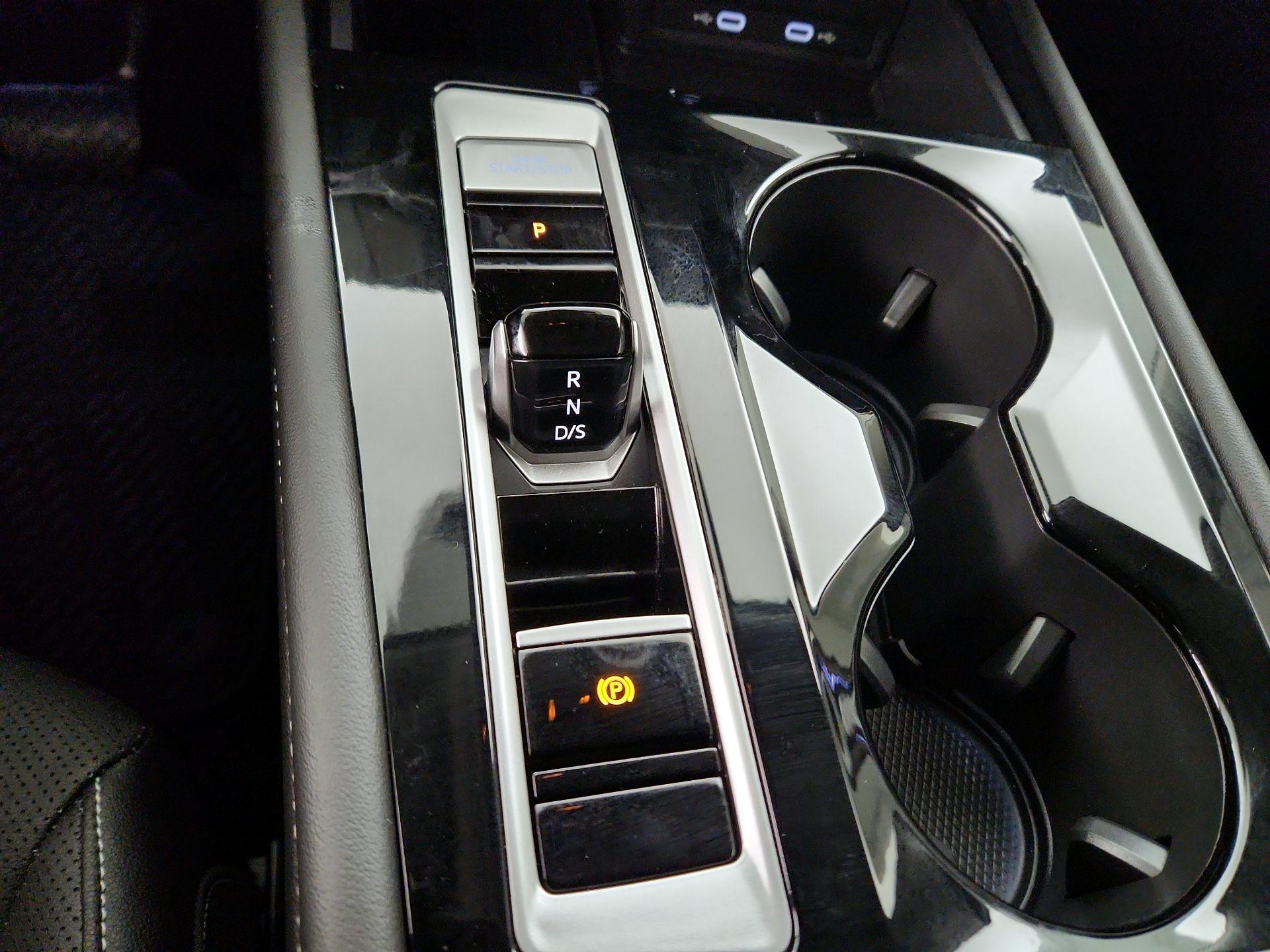 Thumbnail: 2025 Volkswagen Atlas - 17