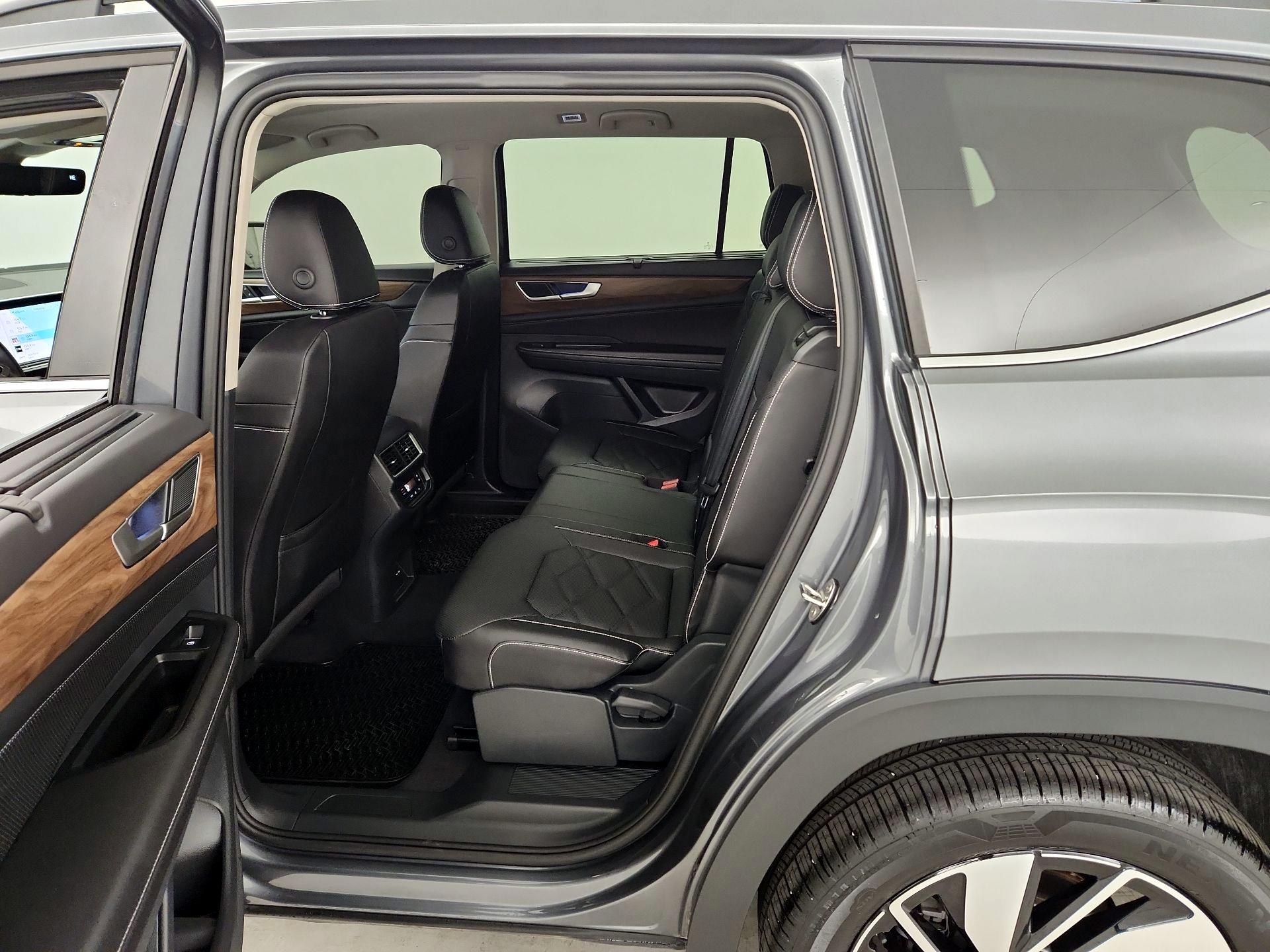 Thumbnail: 2025 Volkswagen Atlas - 20