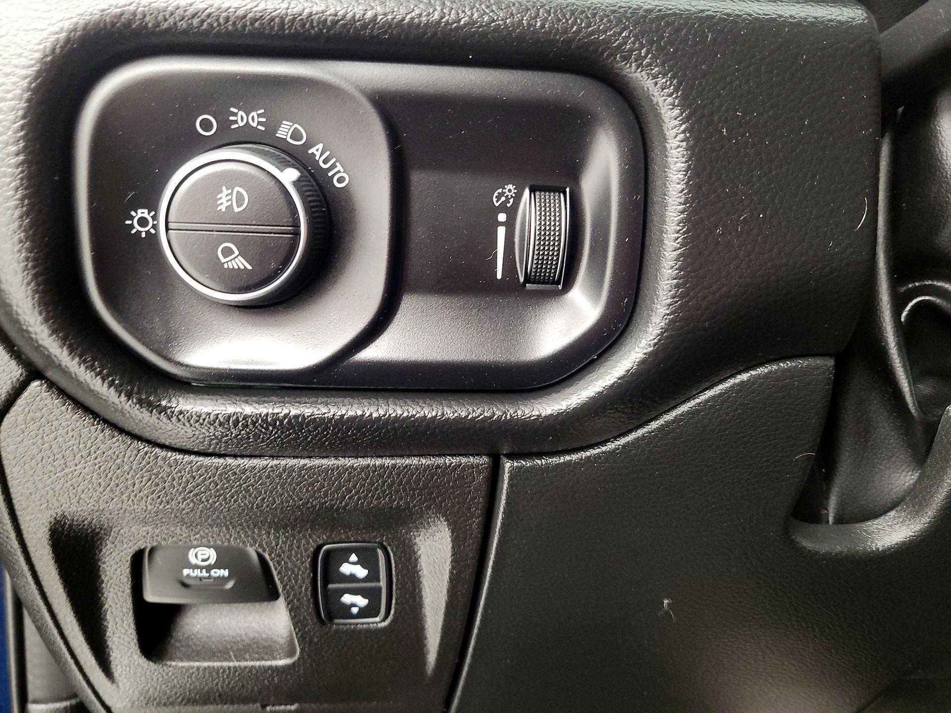 Thumbnail: 2022 RAM 1500 - 13