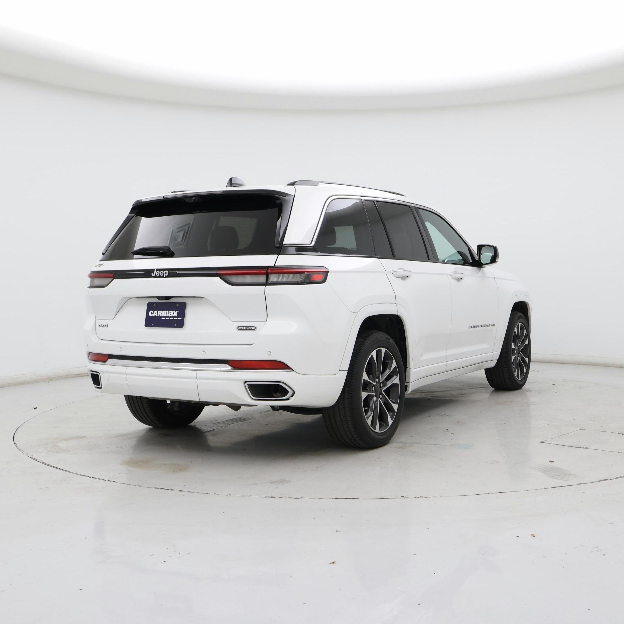 Thumbnail: 2023 Jeep Grand Cherokee - 8