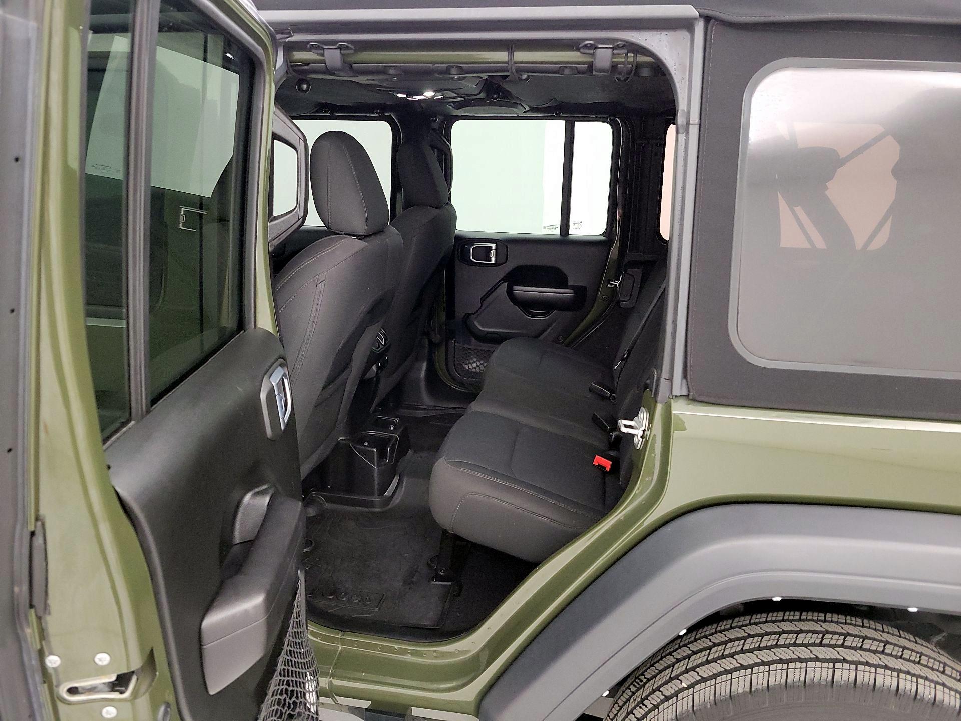 Thumbnail: 2021 Jeep Wrangler - 19