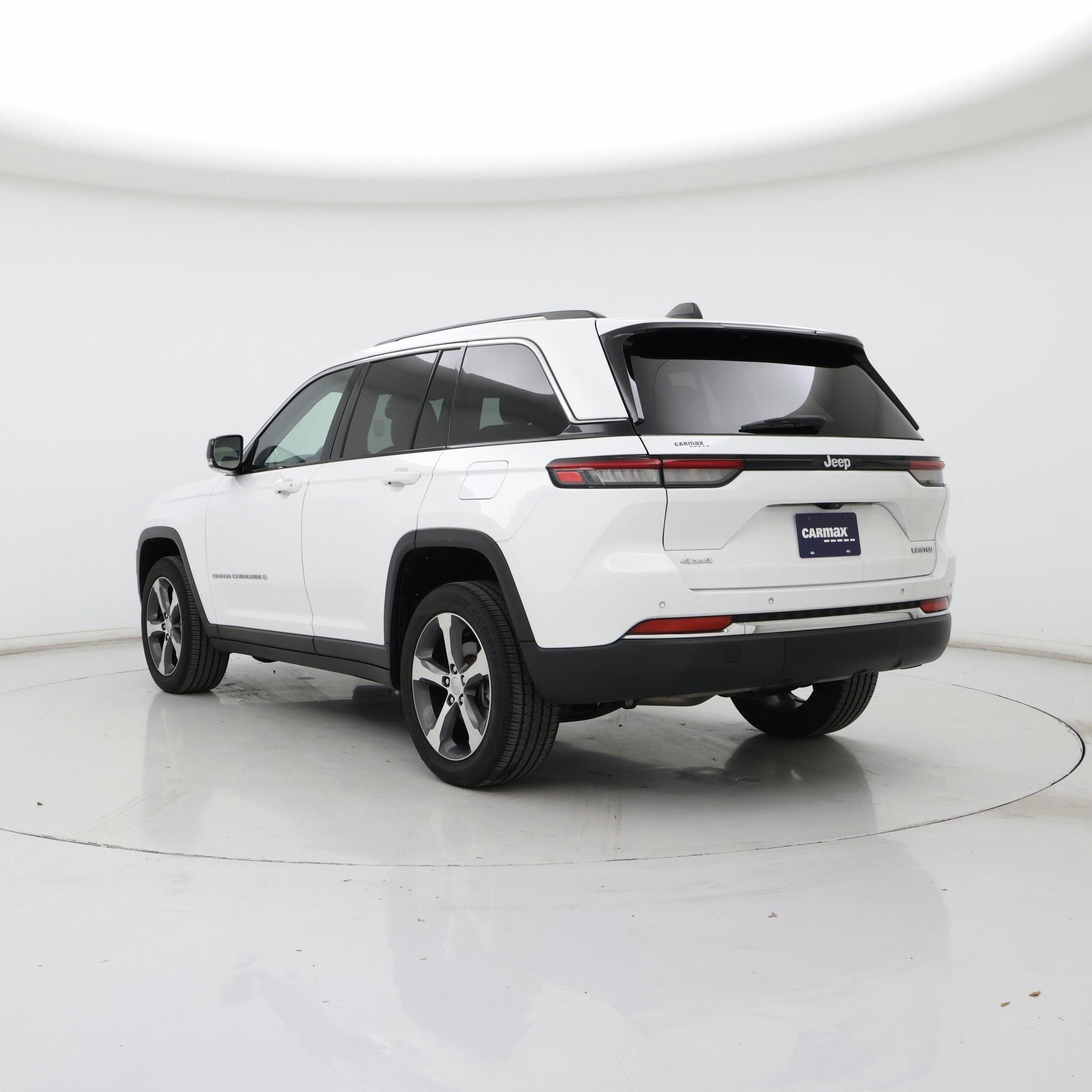 Thumbnail: 2023 Jeep Grand Cherokee - 2