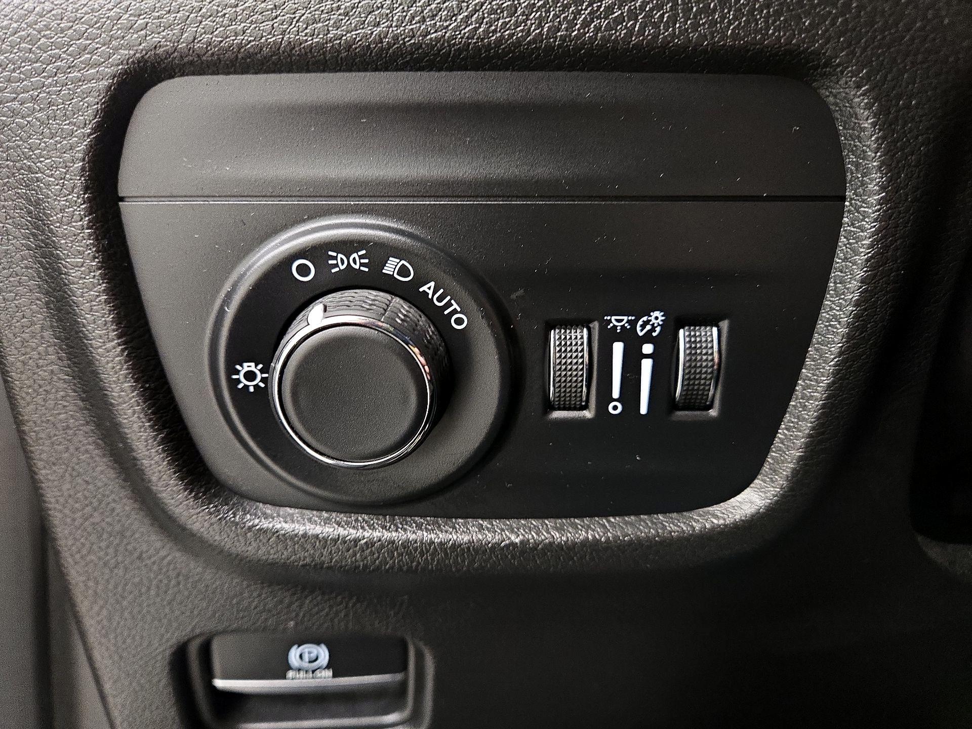 Thumbnail: 2023 Jeep Grand Cherokee - 13