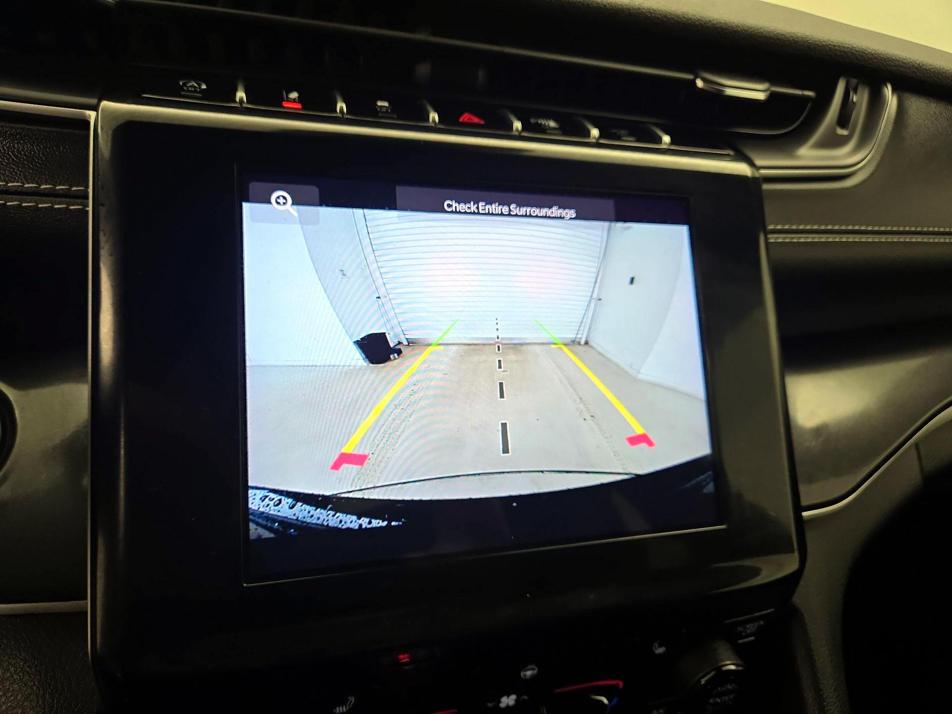 Thumbnail: 2023 Jeep Grand Cherokee - 14