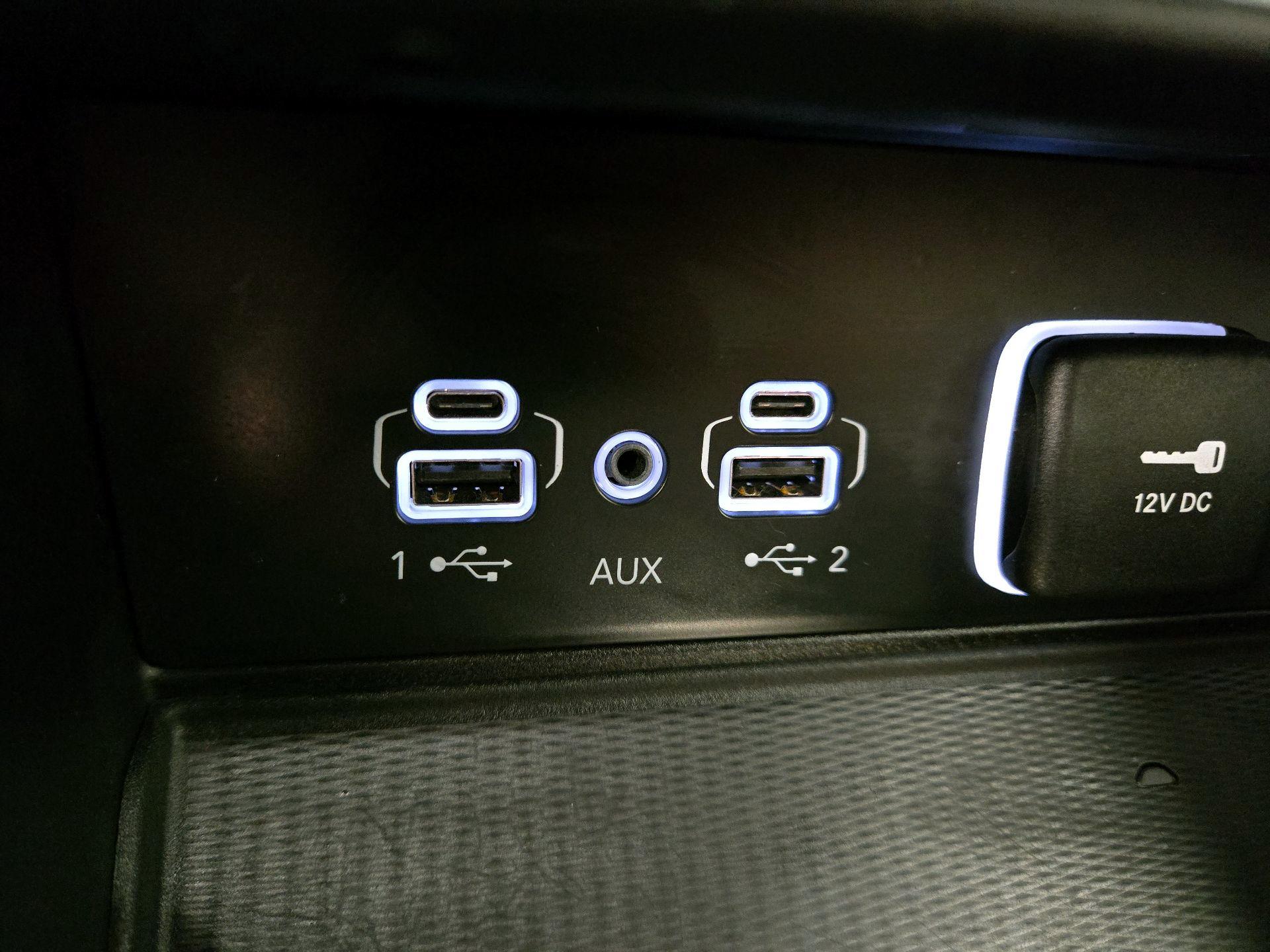 Thumbnail: 2023 Jeep Grand Cherokee - 18