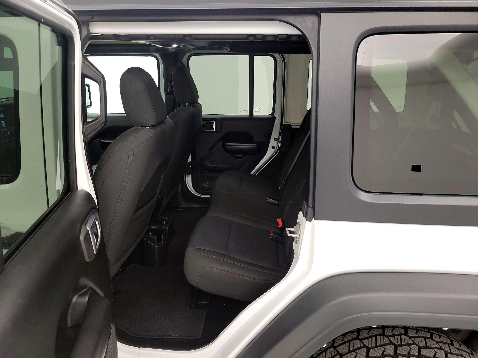 Thumbnail: 2021 Jeep Wrangler - 19