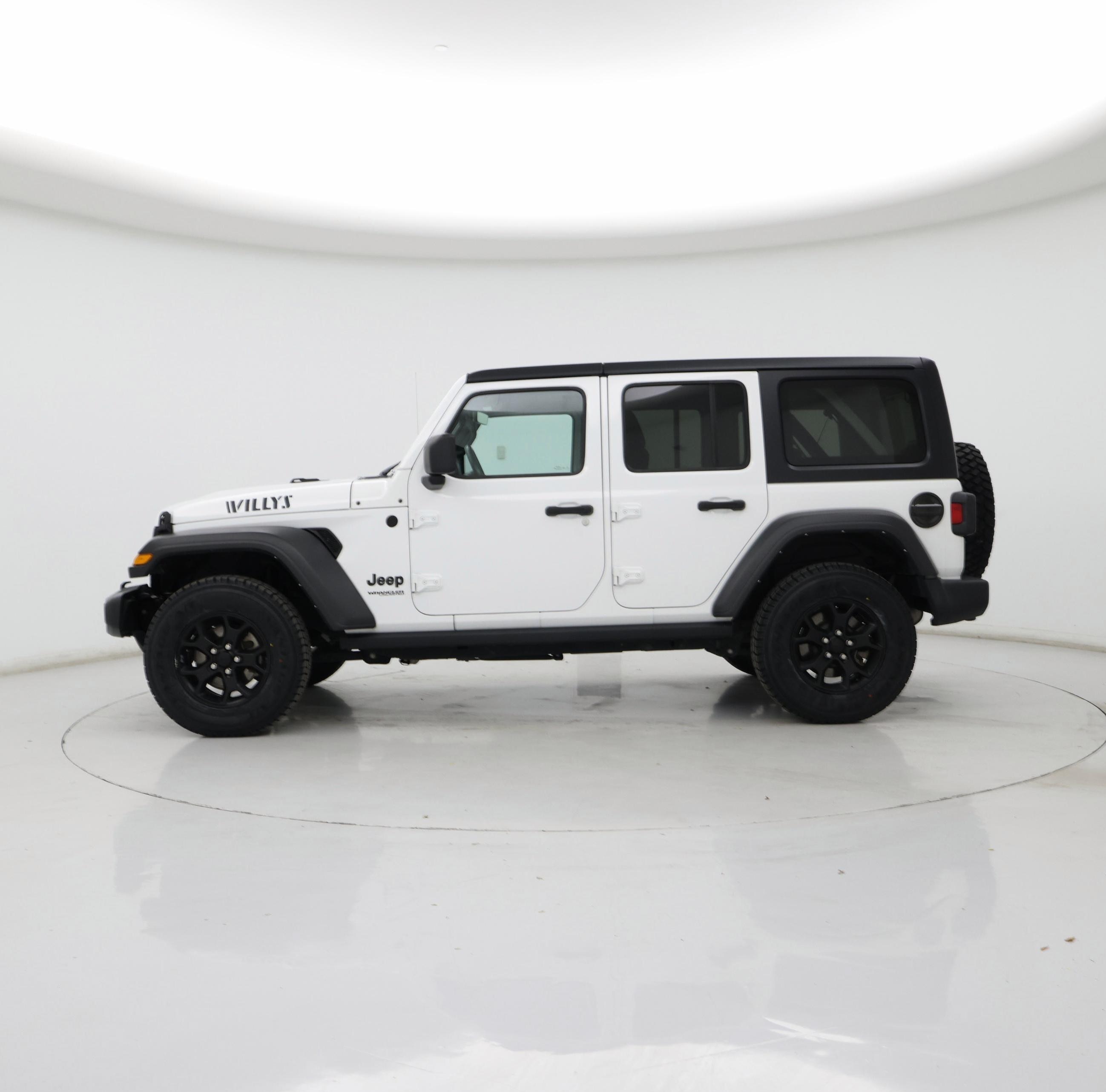 Thumbnail: 2021 Jeep Wrangler - 3